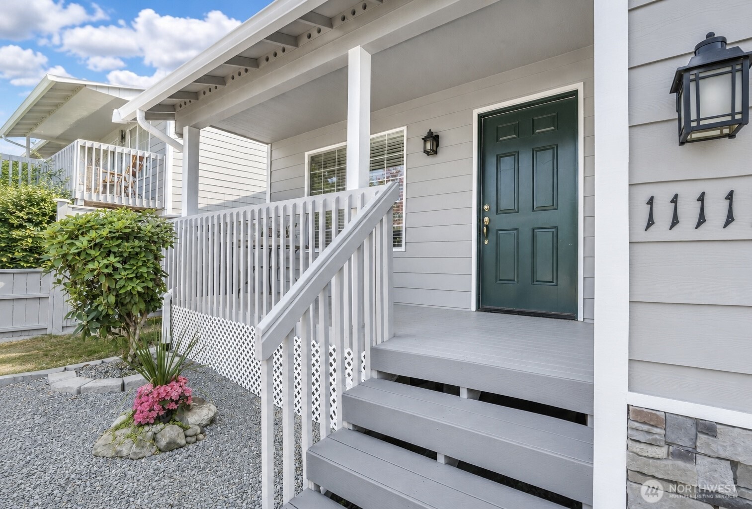 11112 16th Place Property Photo 2