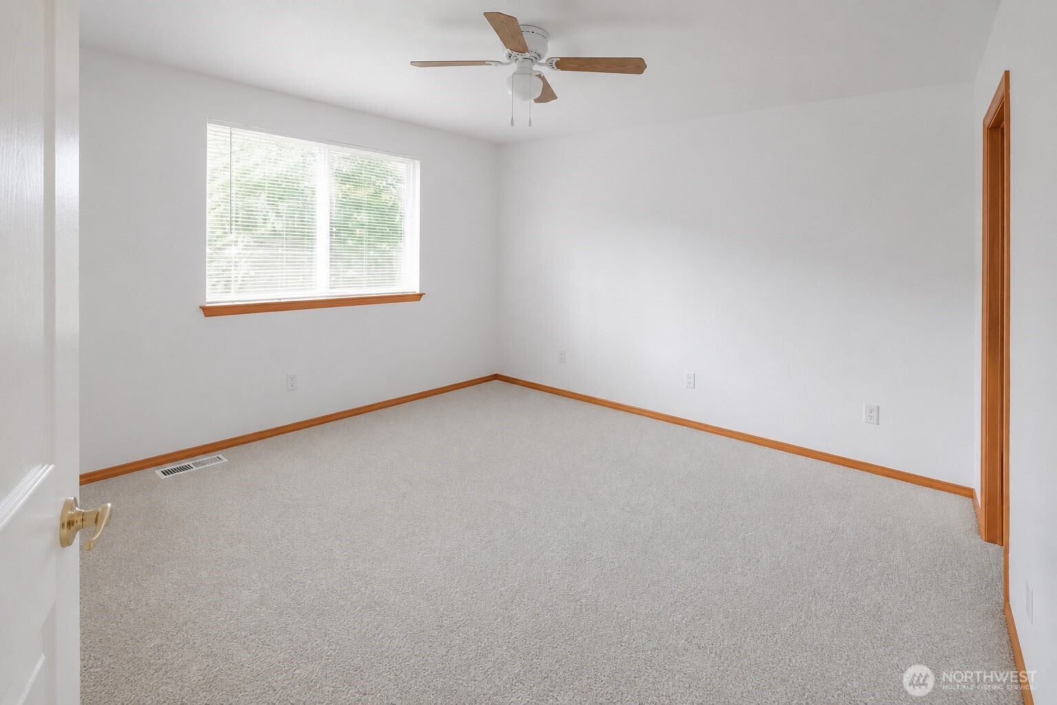 11112 16th Place Property Photo 20