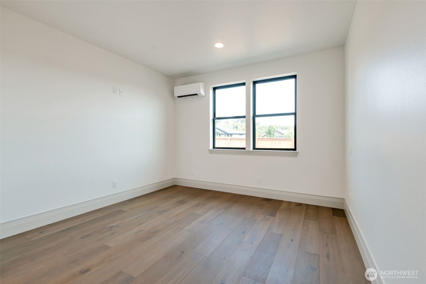 11 Dover Lane Property Photo 13