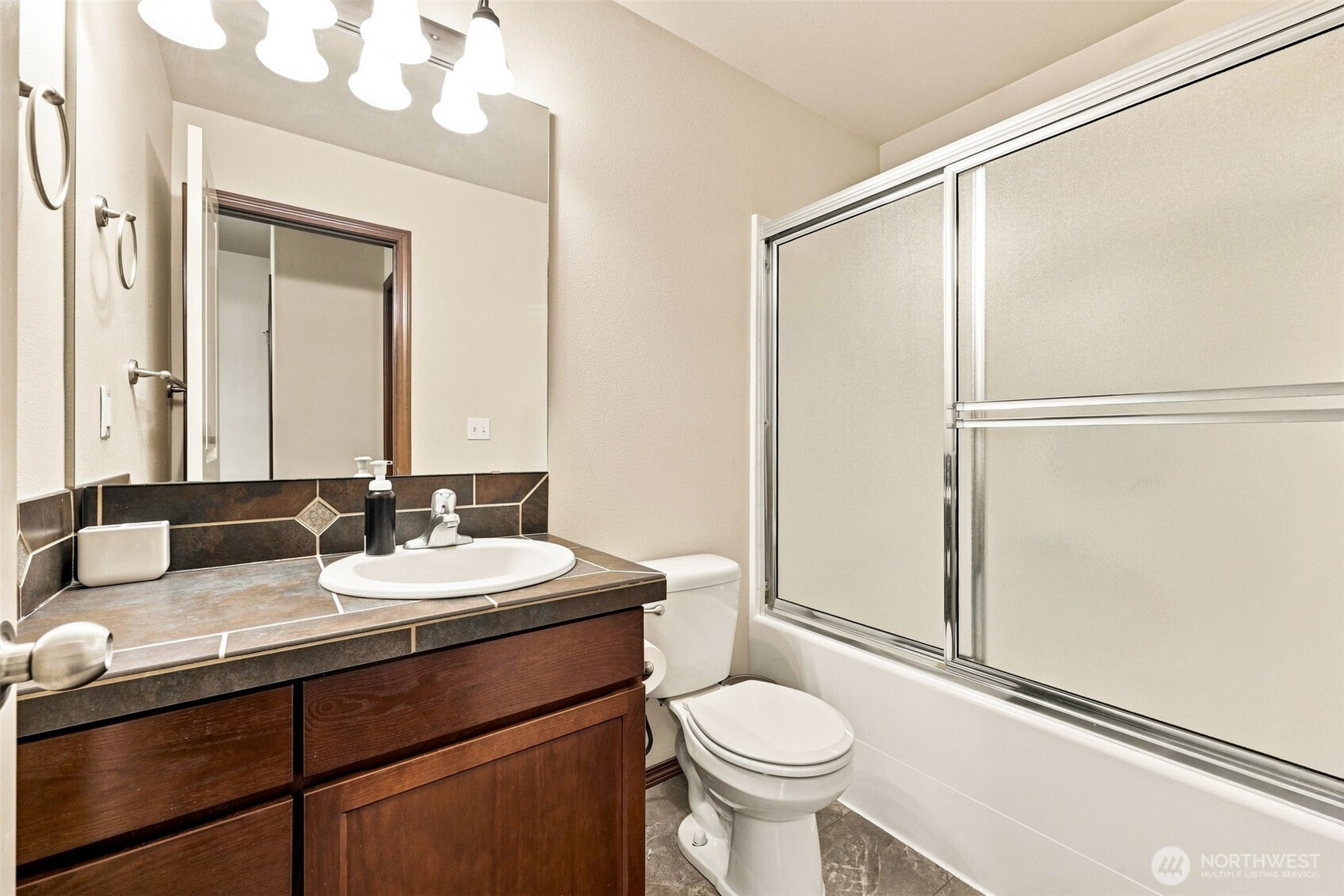 1011 94th Drive Property Photo 16