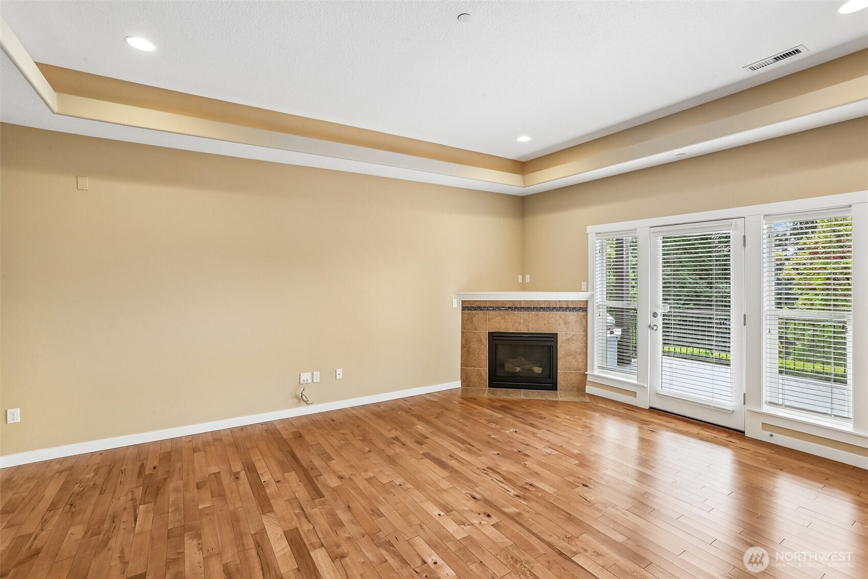 4034 X Street Property Photo 3