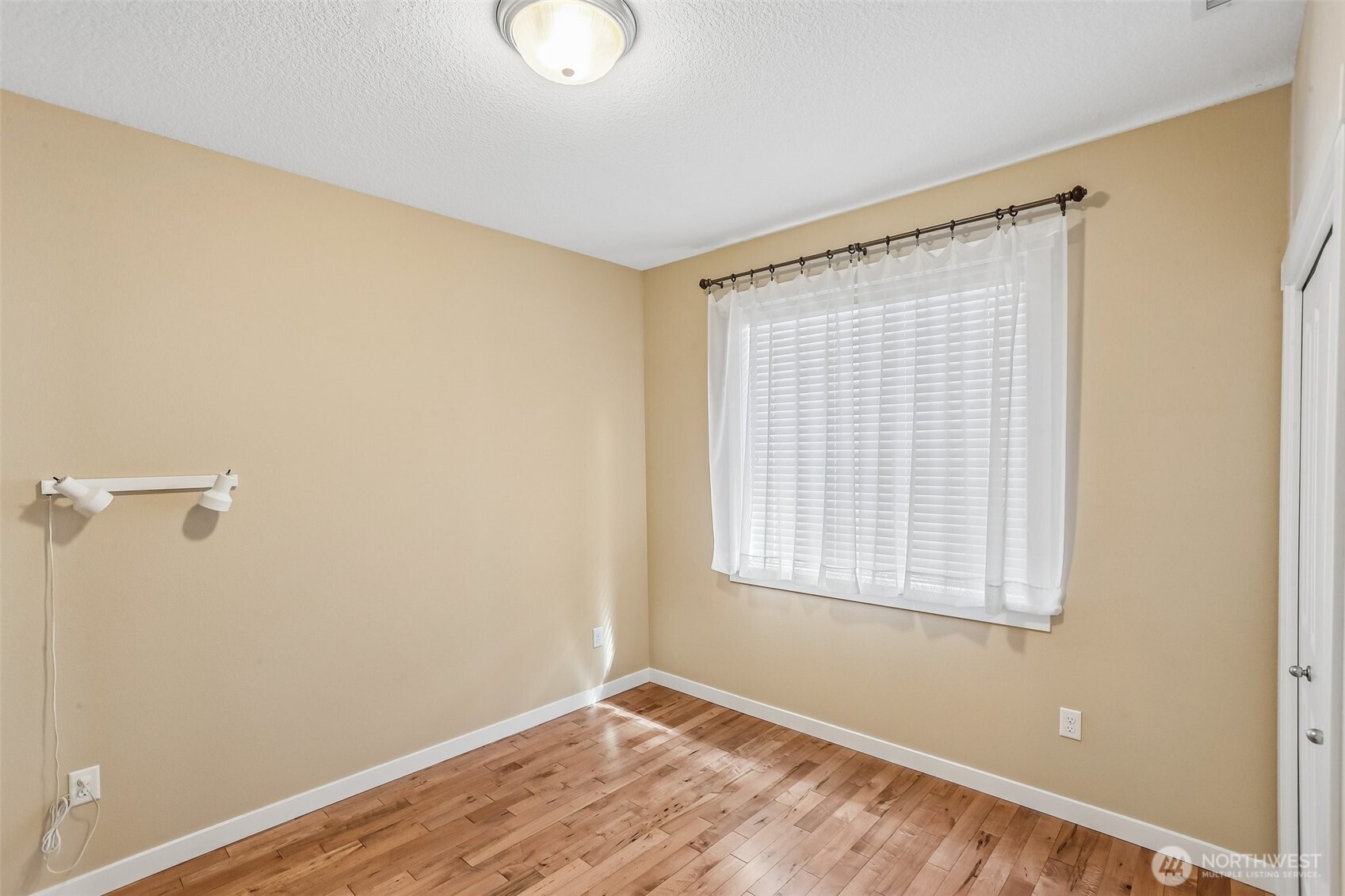 4034 X Street Property Photo 21
