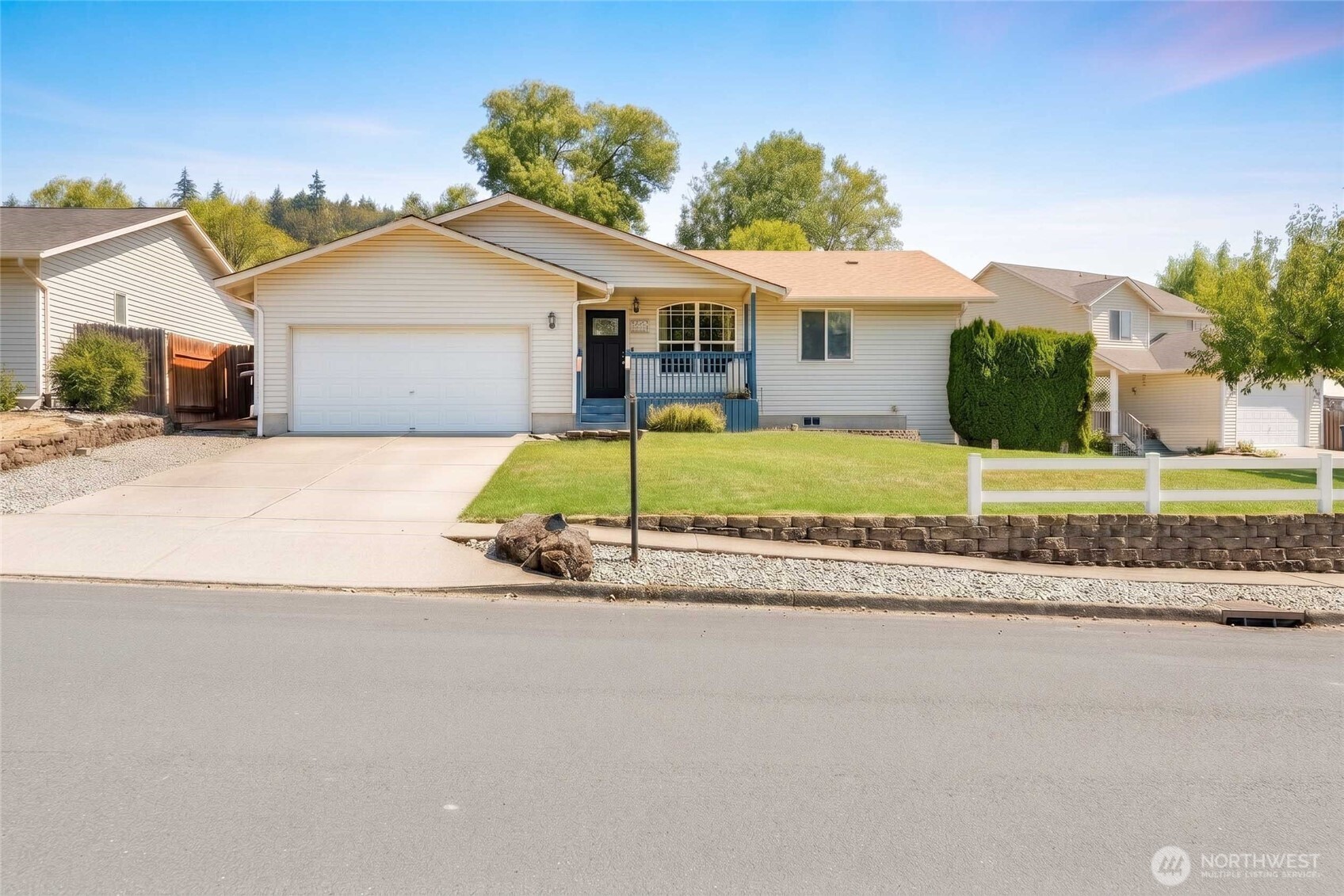 148 Greystone Road Property Photo 1
