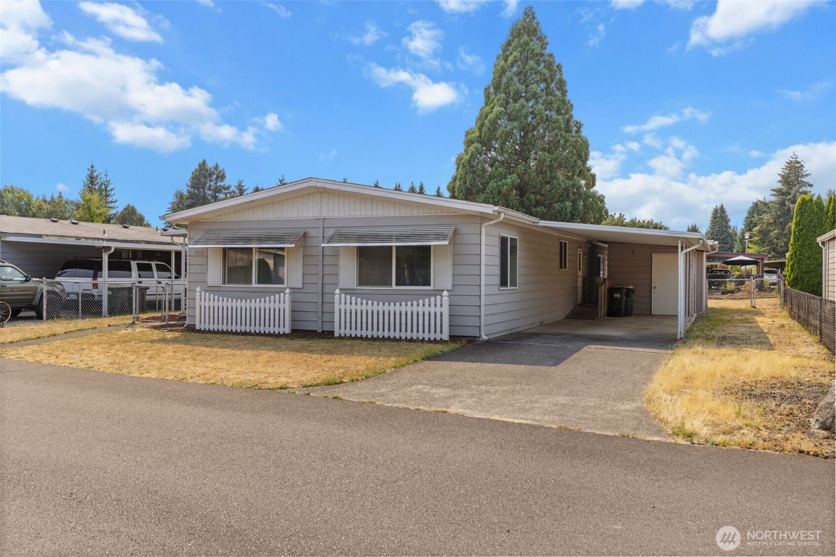 5305 Yakima Lane Property Photo 1