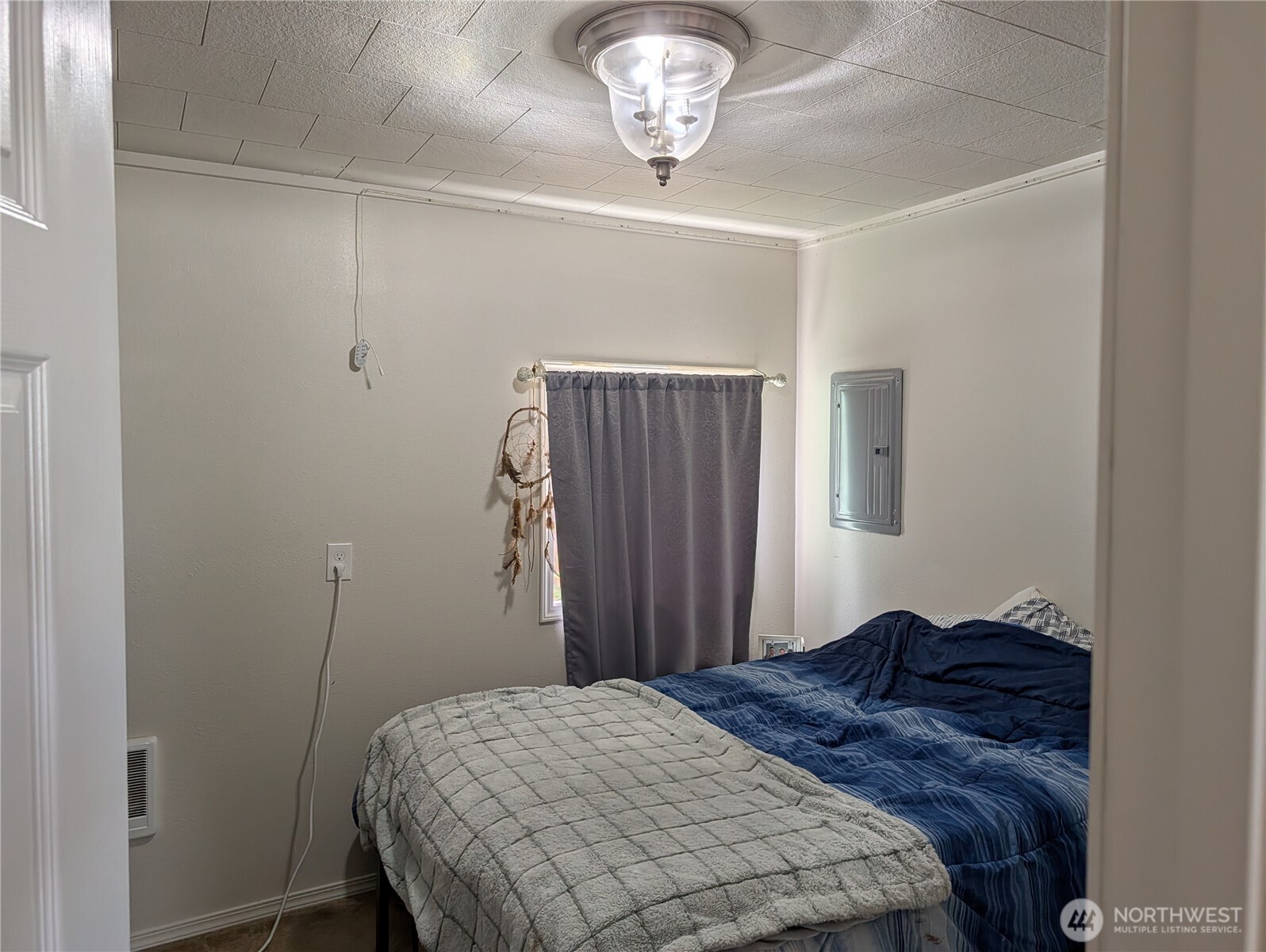 6701 V Place Property Photo 11