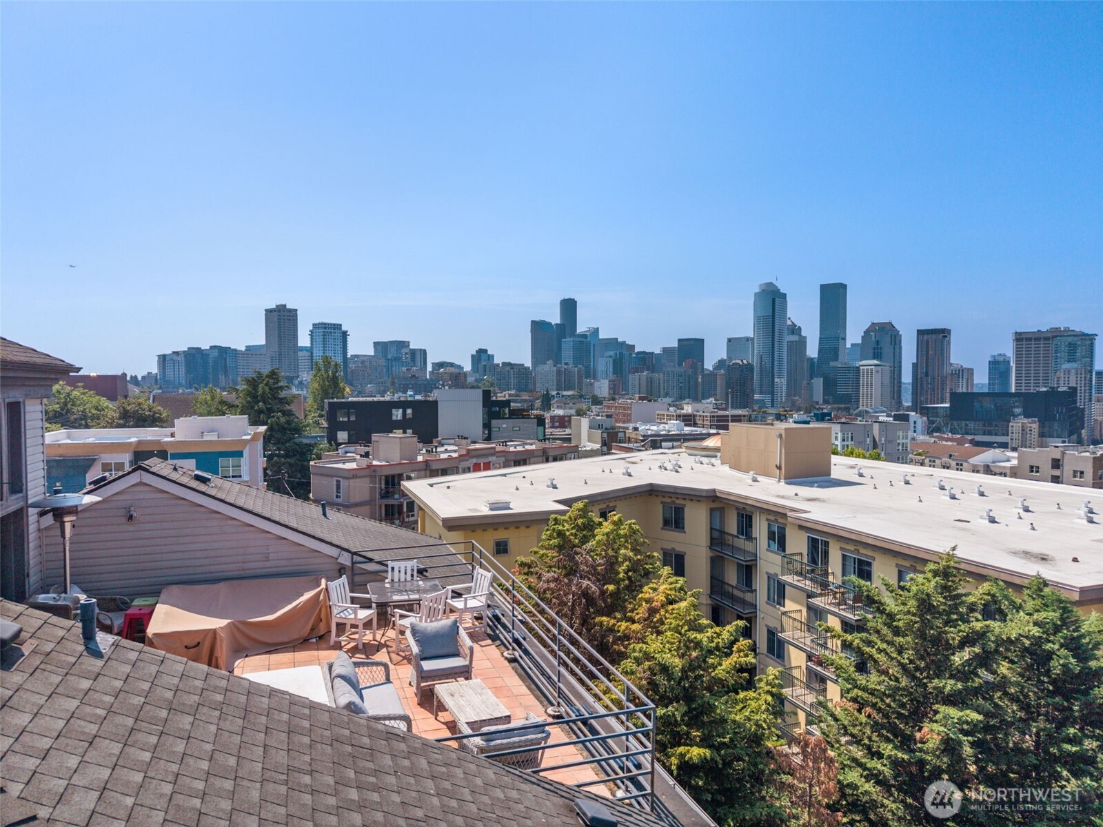 712 E Denny Way 501 Property Photo 17