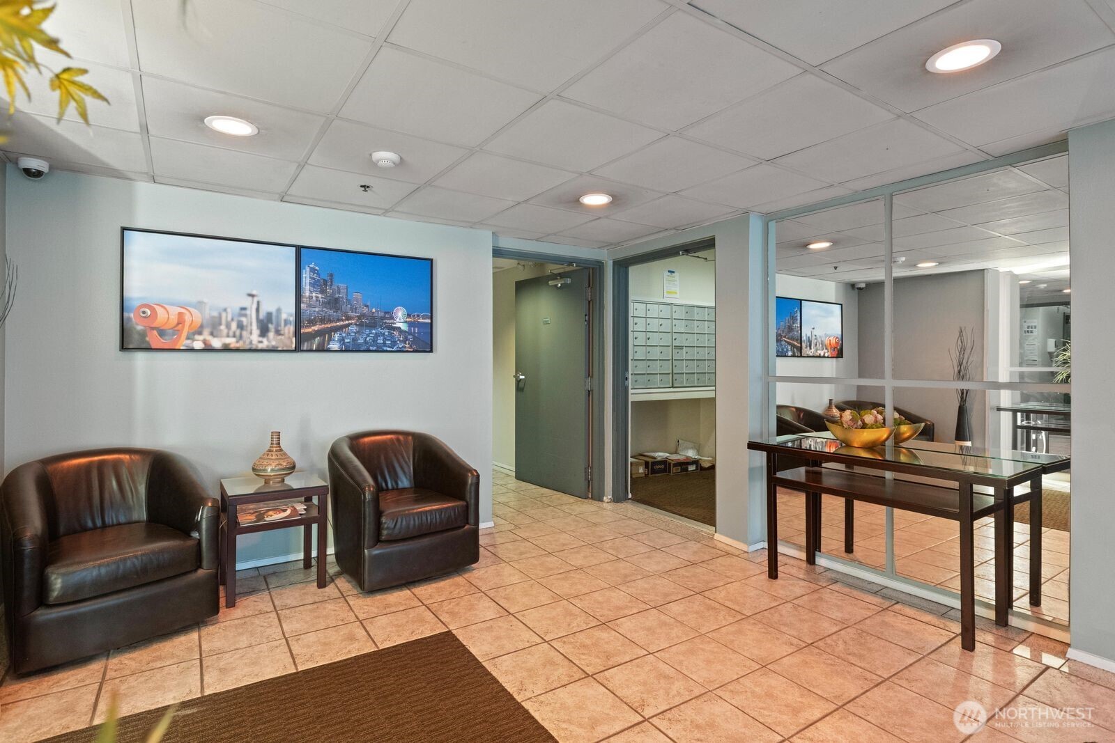 530 Melrose Avenue 507 Property Photo 4
