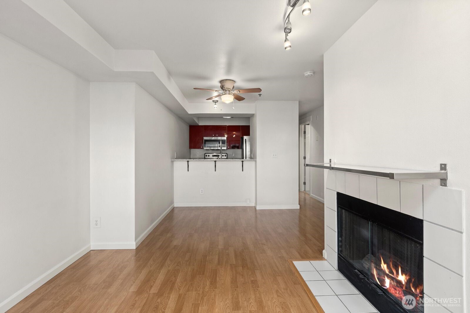 530 Melrose Avenue 507 Property Photo 14