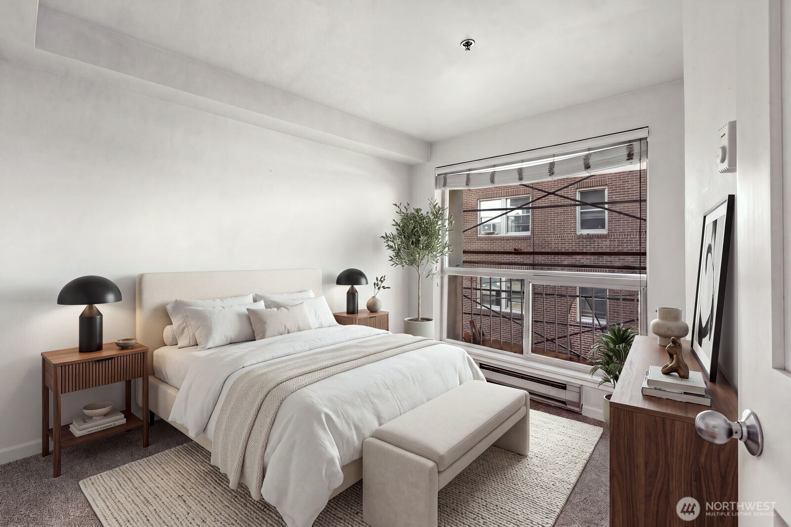 530 Melrose Avenue 507 Property Photo 15