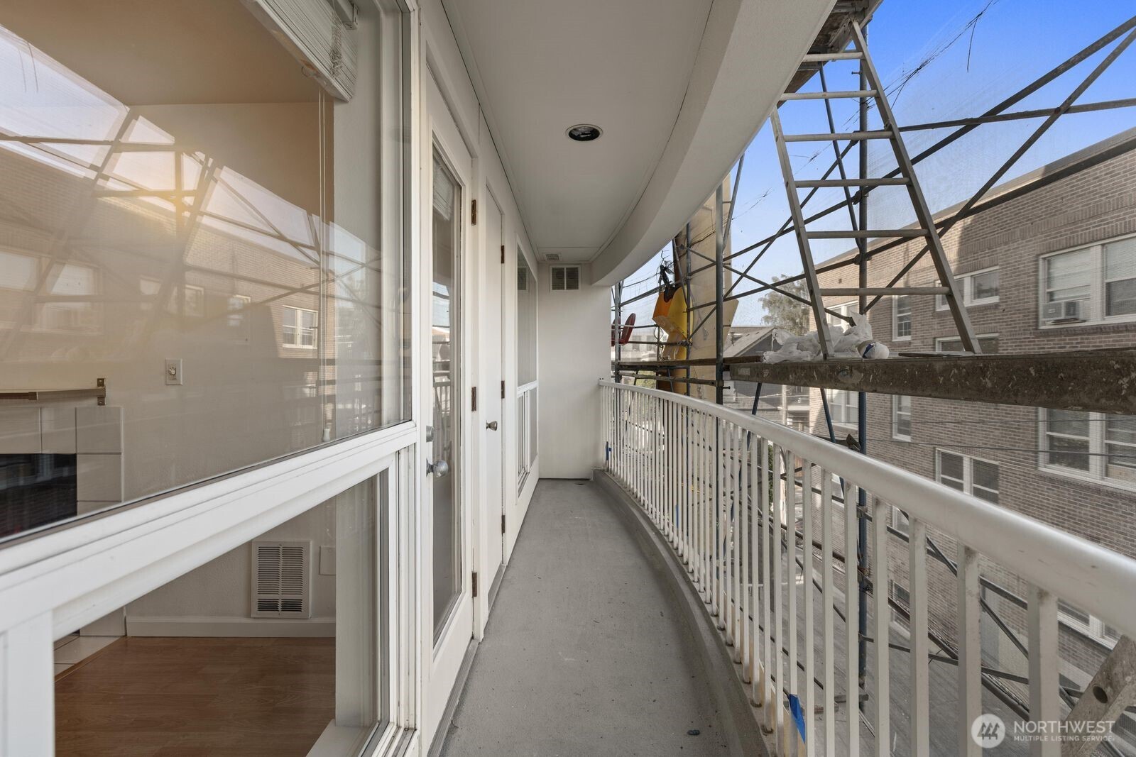 530 Melrose Avenue 507 Property Photo 24