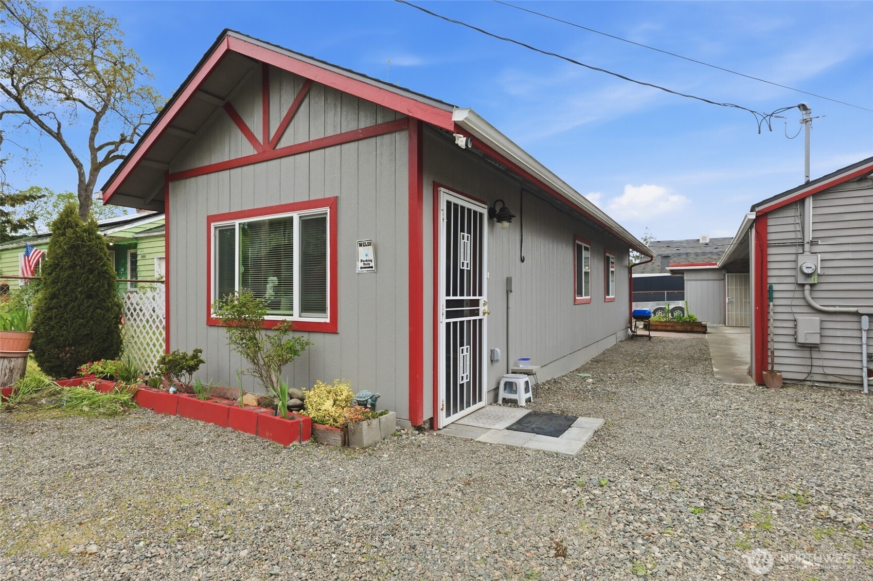 6323 100th Street Property Photo 33