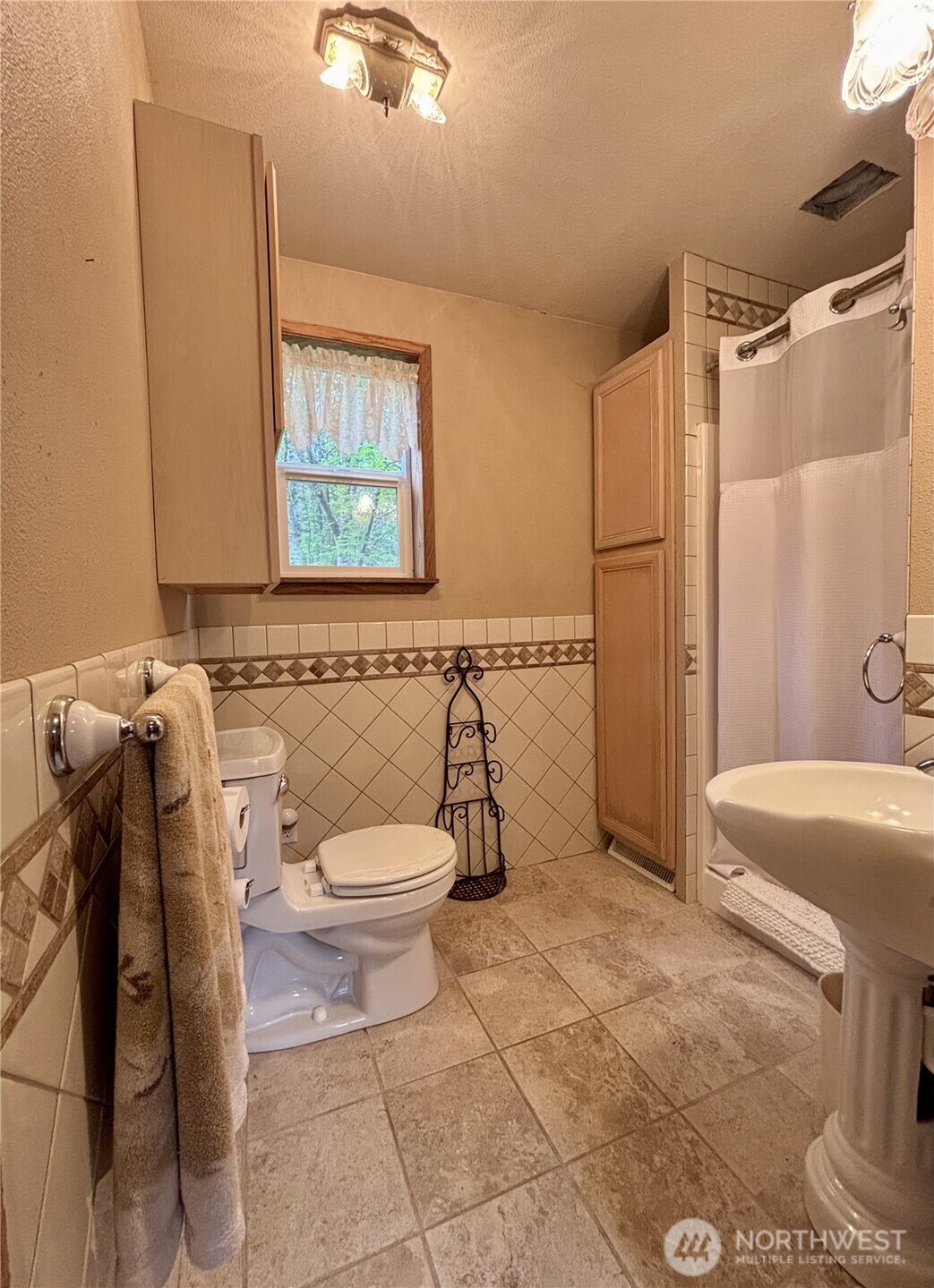 20 James Drive Property Photo 23