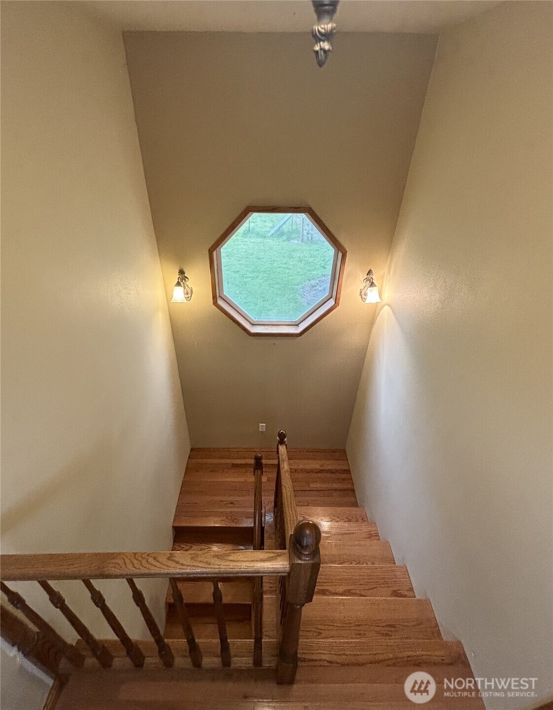 20 James Drive Property Photo 27