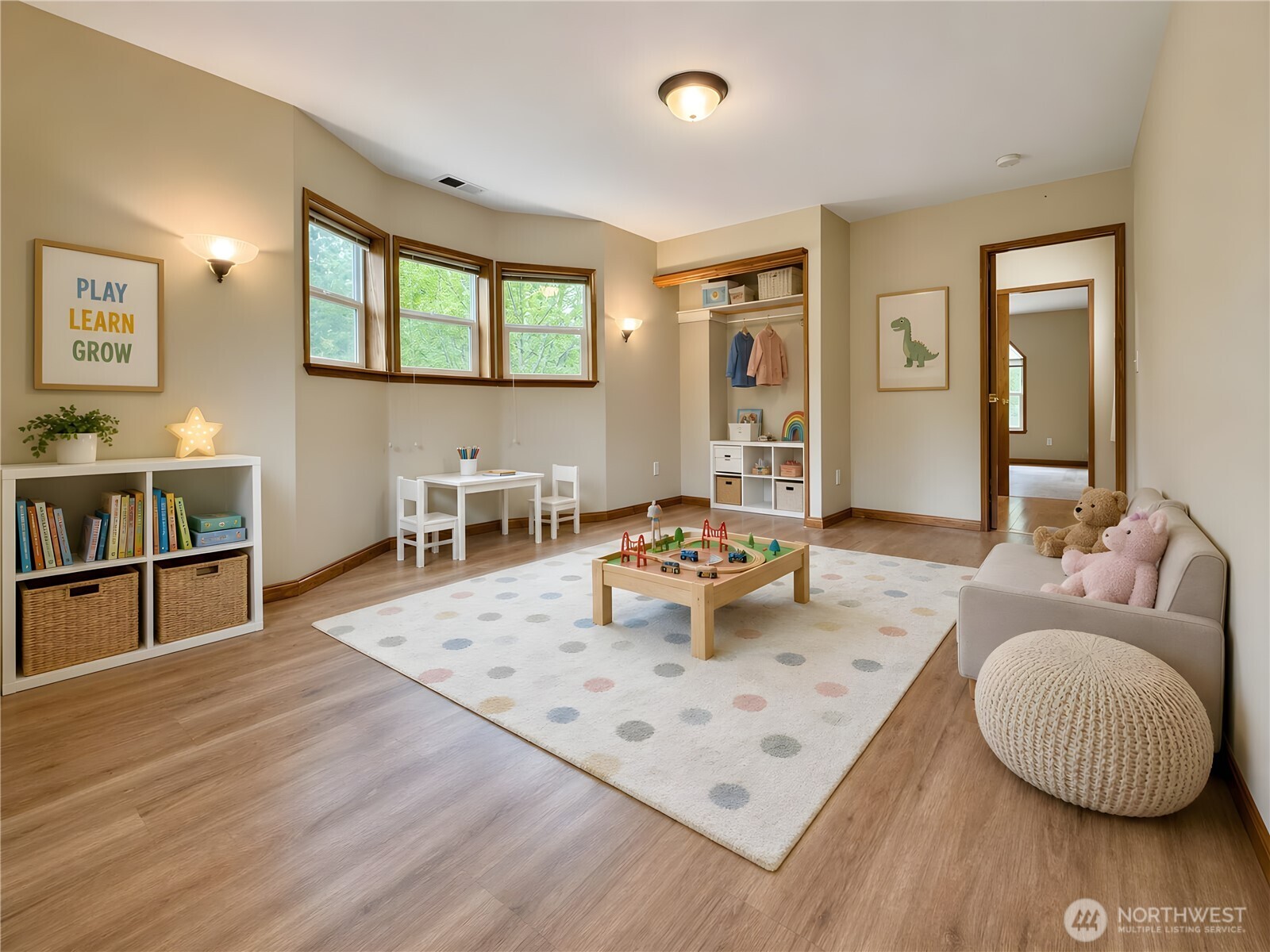 20 James Drive Property Photo 29