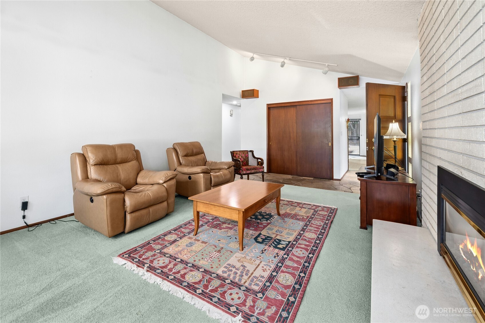 8826 Cascadia Avenue Property Photo 9