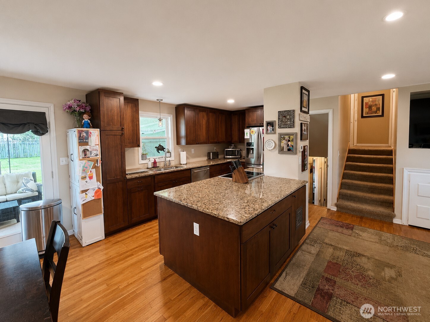 1326 E Elm Street Property Photo 11