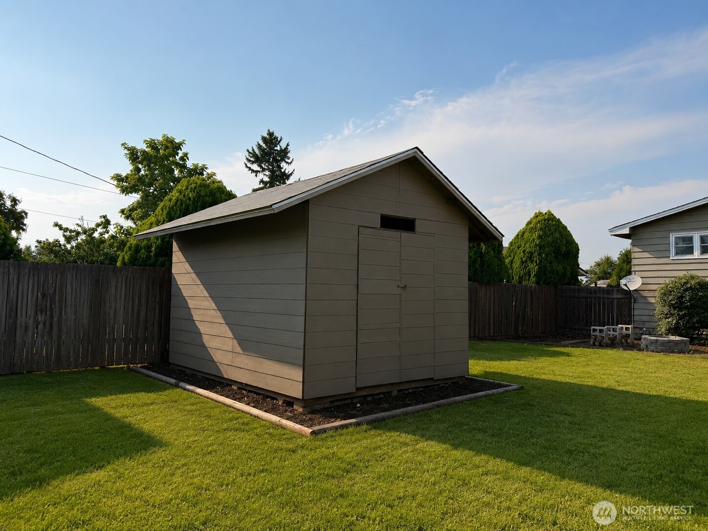 1326 E Elm Street Property Photo 21