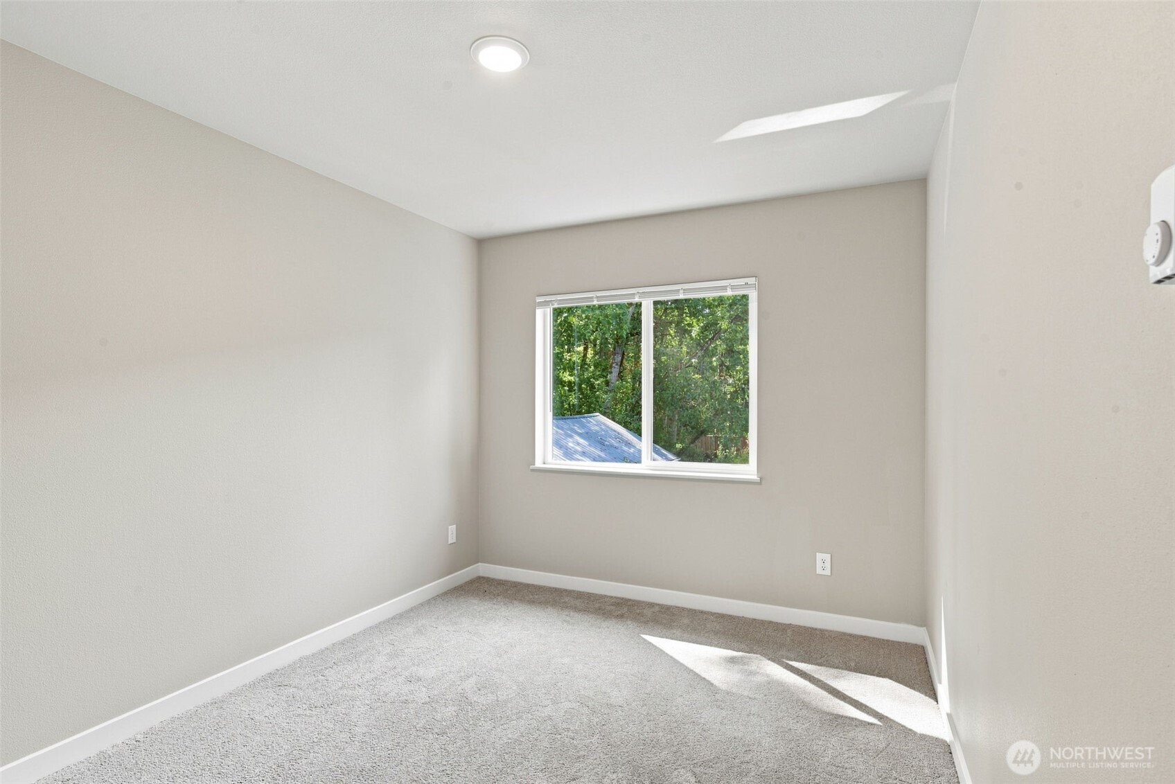612 & 614 122nd Street Ct Property Photo 23
