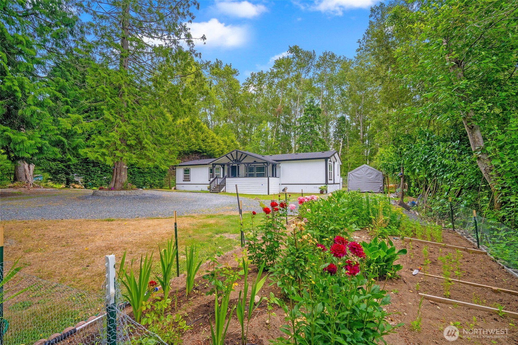 7868 Crocket Road Property Photo 1