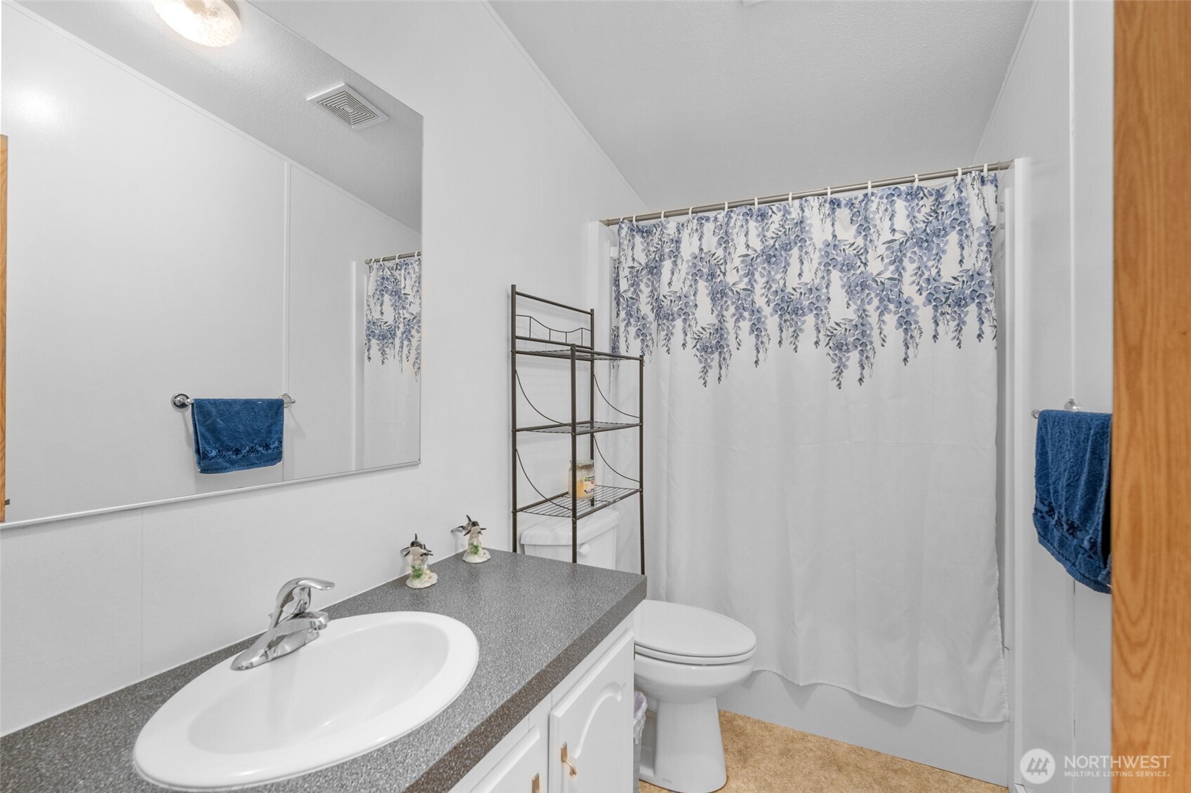 7868 Crocket Road Property Photo 11