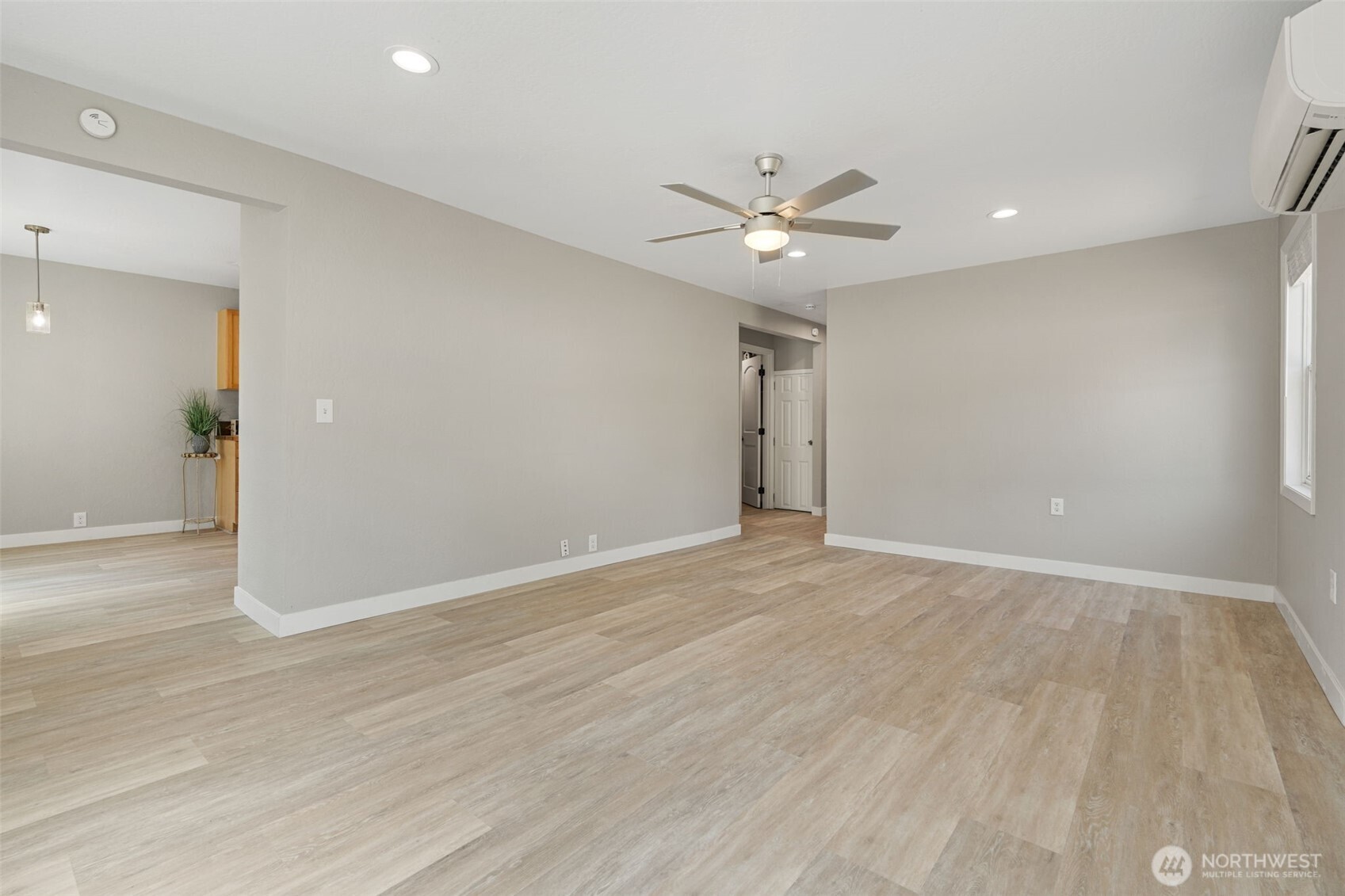 451 N 4th Street Property Photo 10