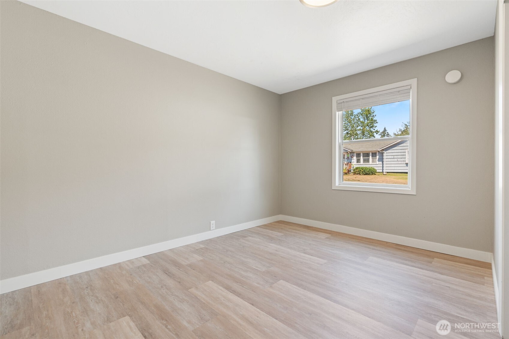 451 N 4th Street Property Photo 21