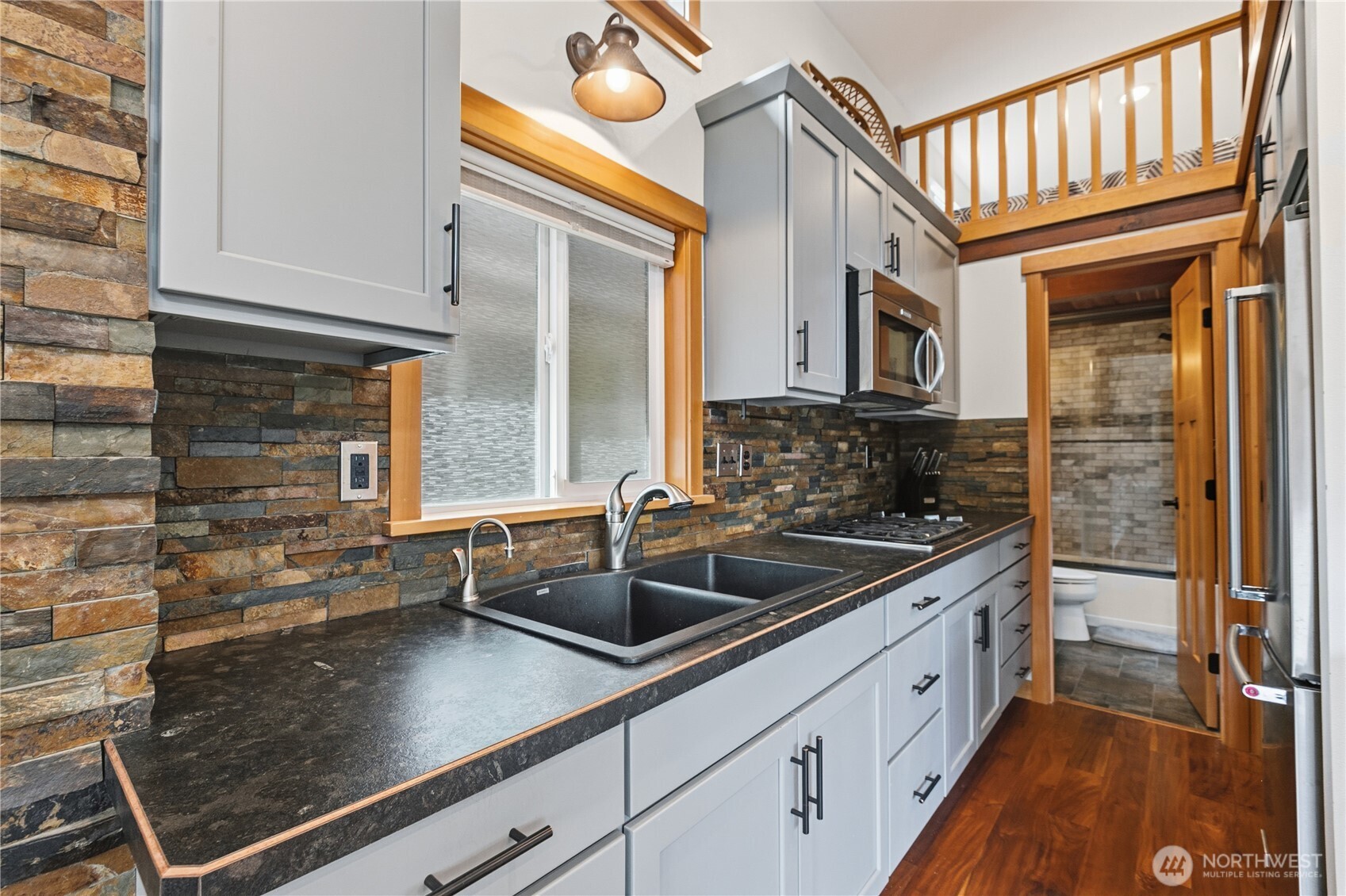 990 S Lake Whatcom Boulevard 36 Property Photo 6