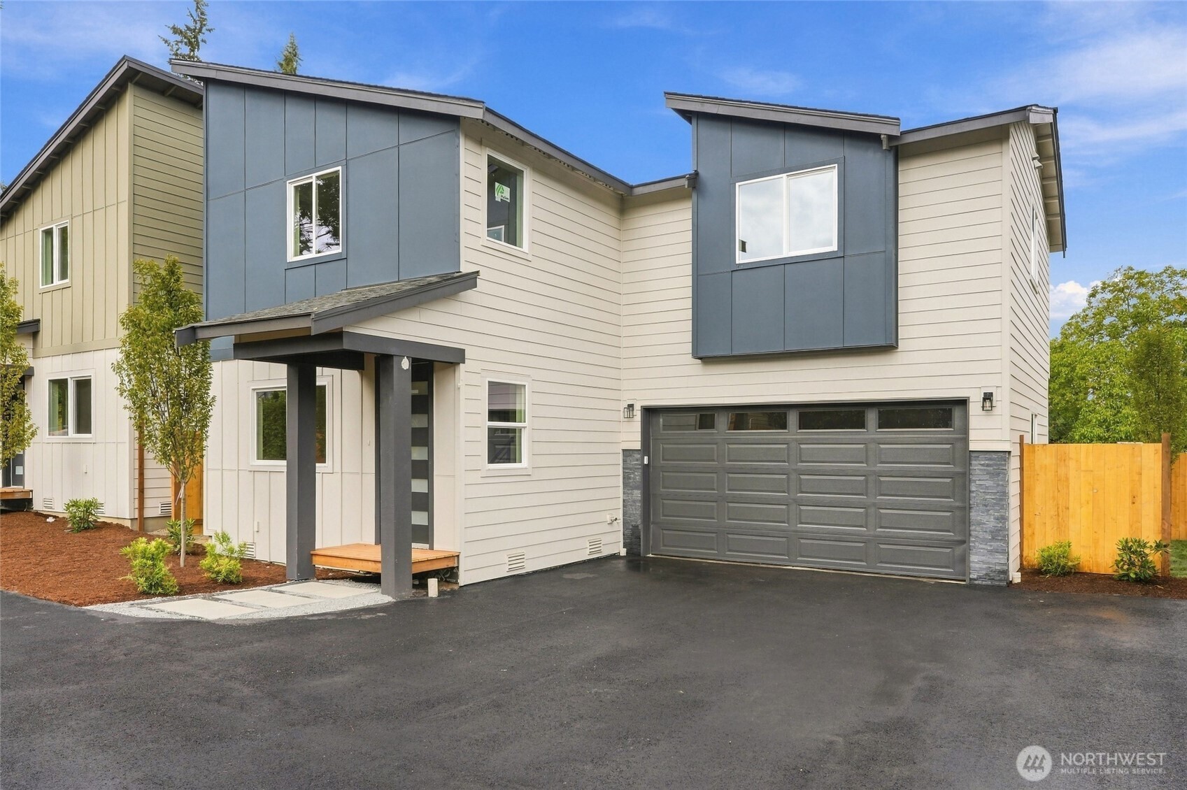5513 Fleming Street B Property Photo 2