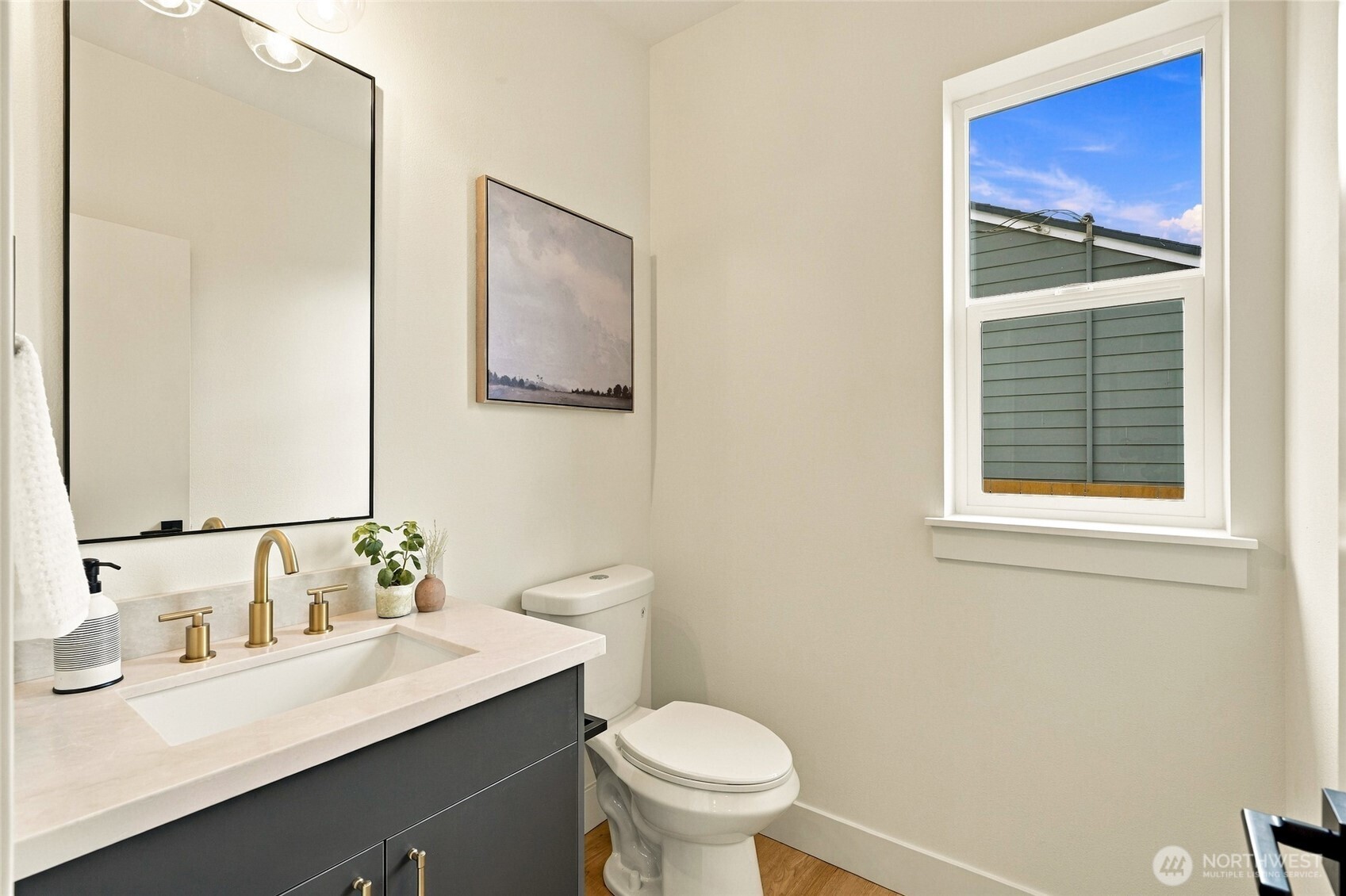 5513 Fleming Street B Property Photo 14