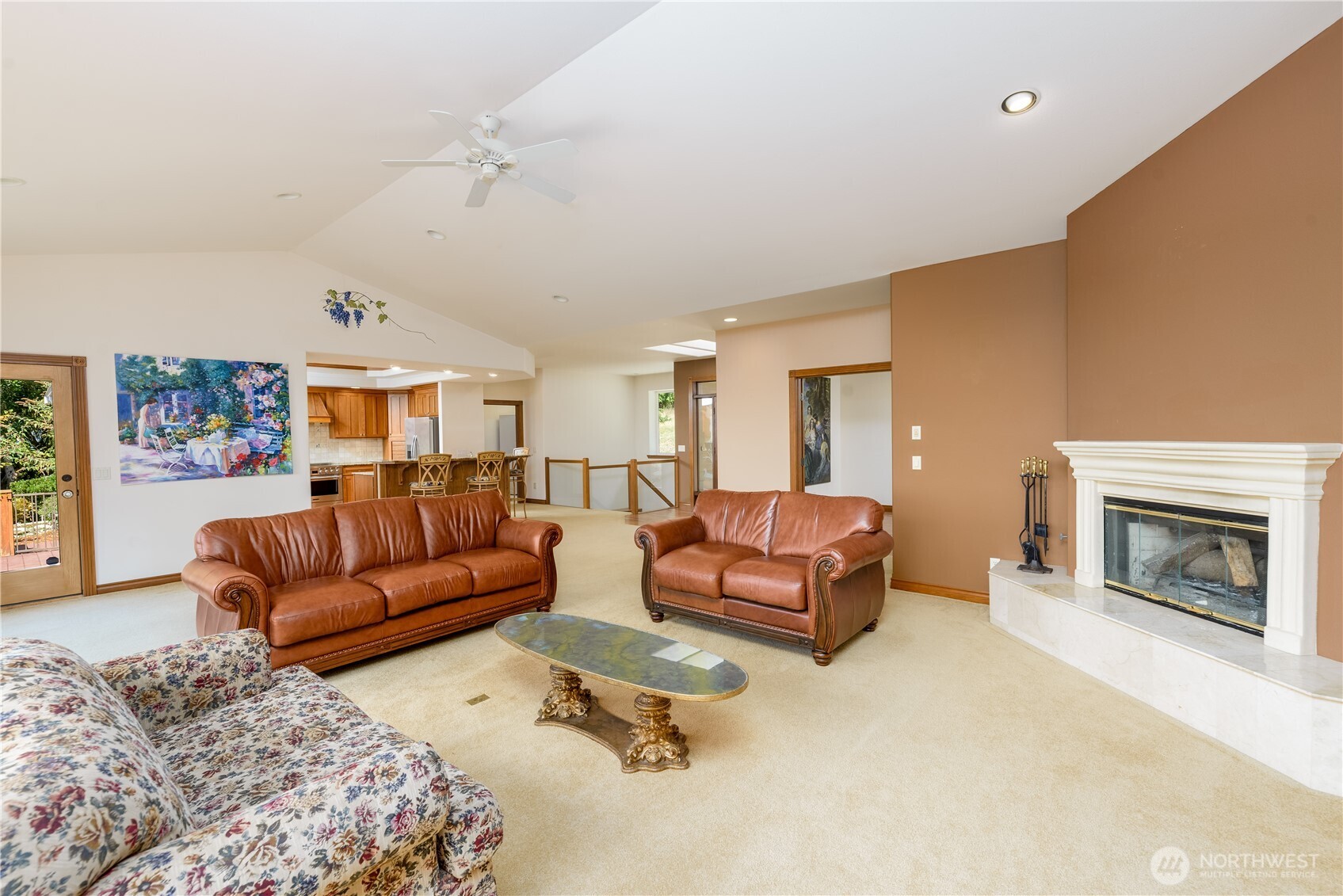 823 Fox Hollow Road Property Photo 7