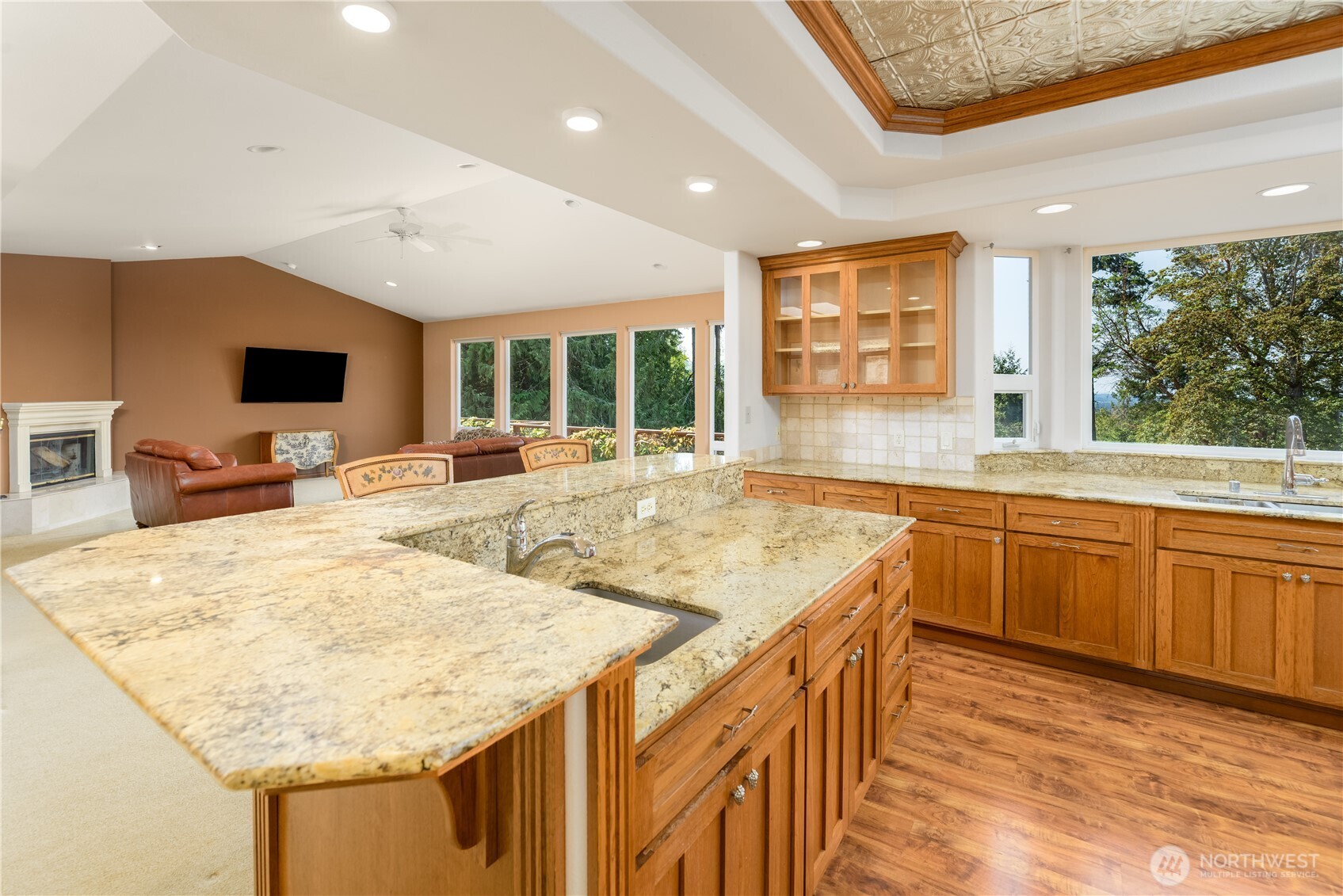 823 Fox Hollow Road Property Photo 13