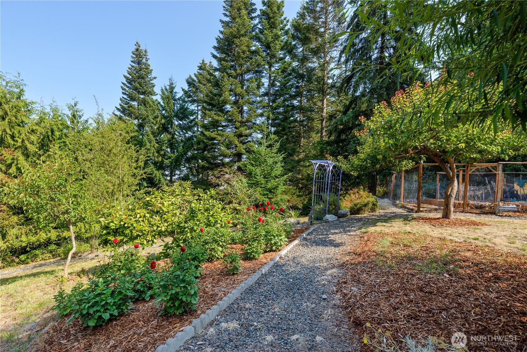 823 Fox Hollow Road Property Photo 38