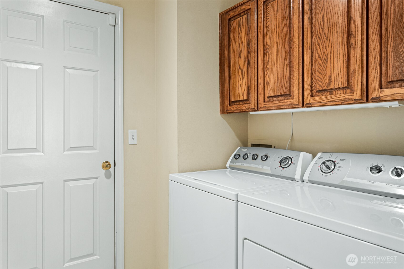 606 S 56th Avenue Property Photo 24