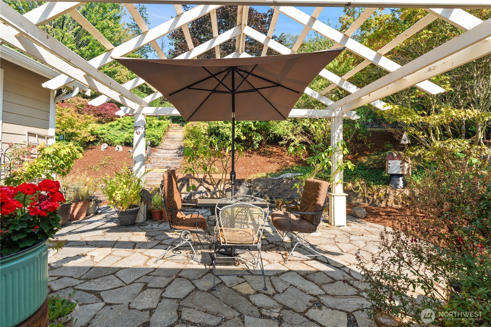 14205 77th Avenue Property Photo 8