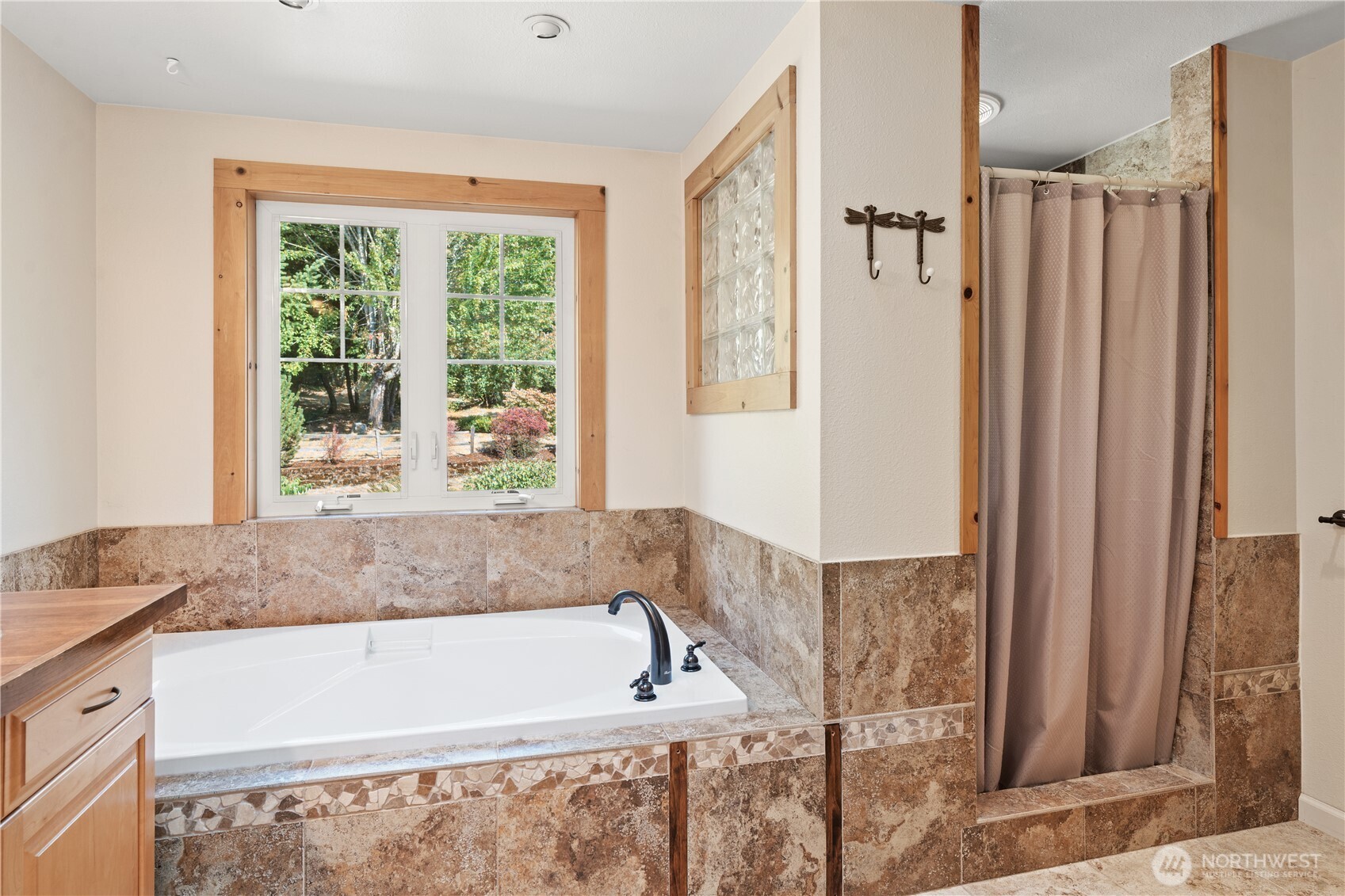 14205 77th Avenue Property Photo 27