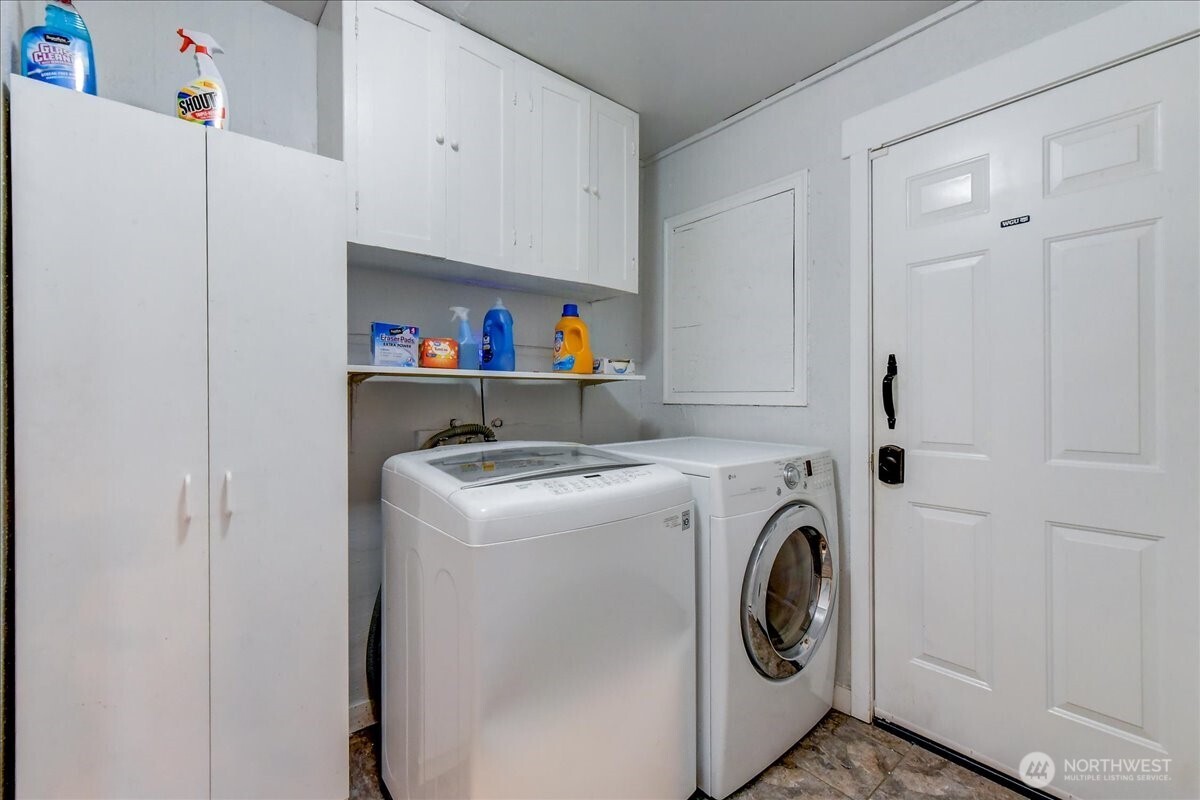 624 Madison Street Property Photo 14