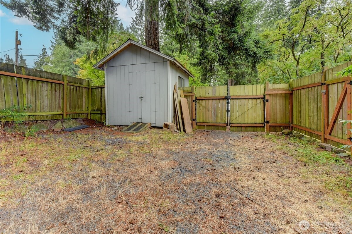 624 Madison Street Property Photo 20