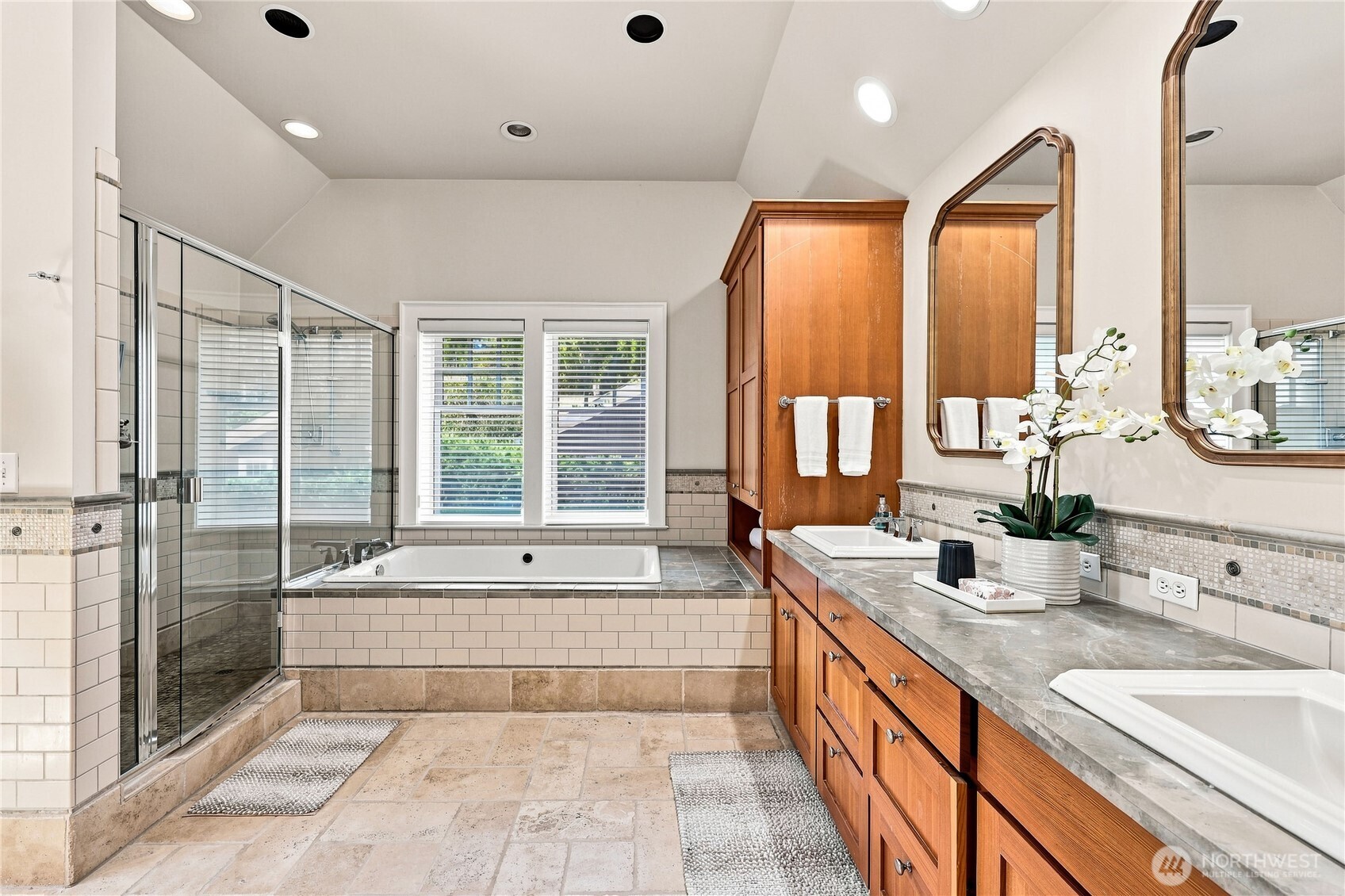 9223 Allens Cove Lane Property Photo 18
