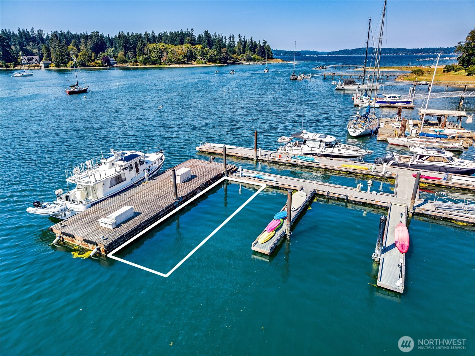 9223 Allens Cove Lane Property Photo 32