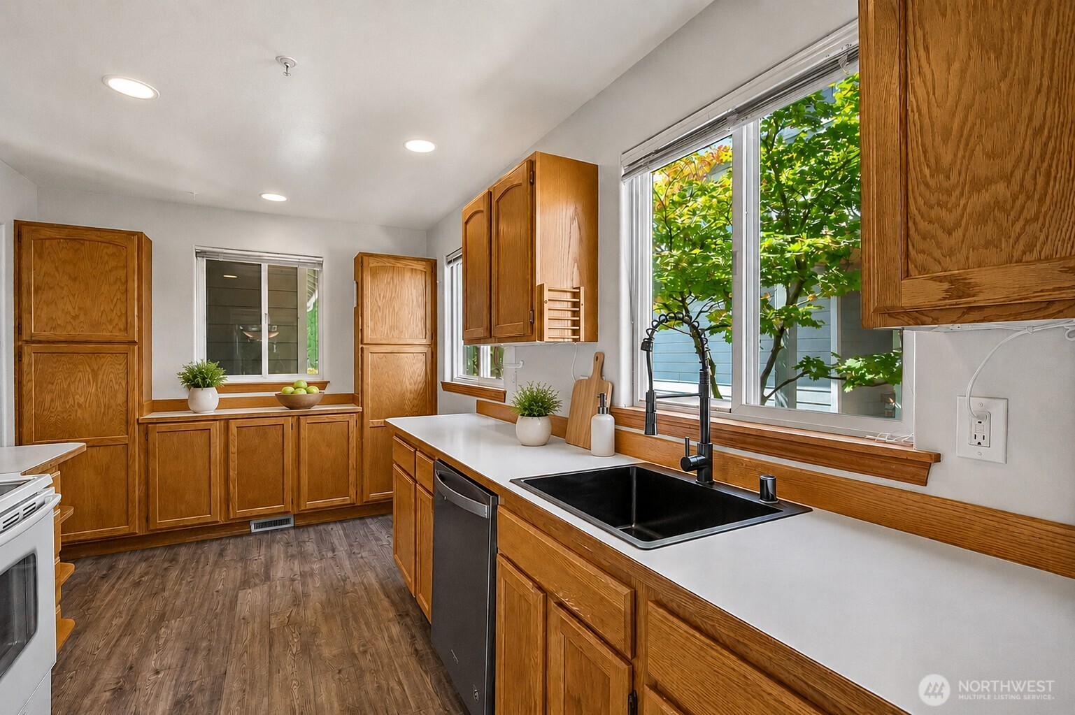625 101st Place A Property Photo 10