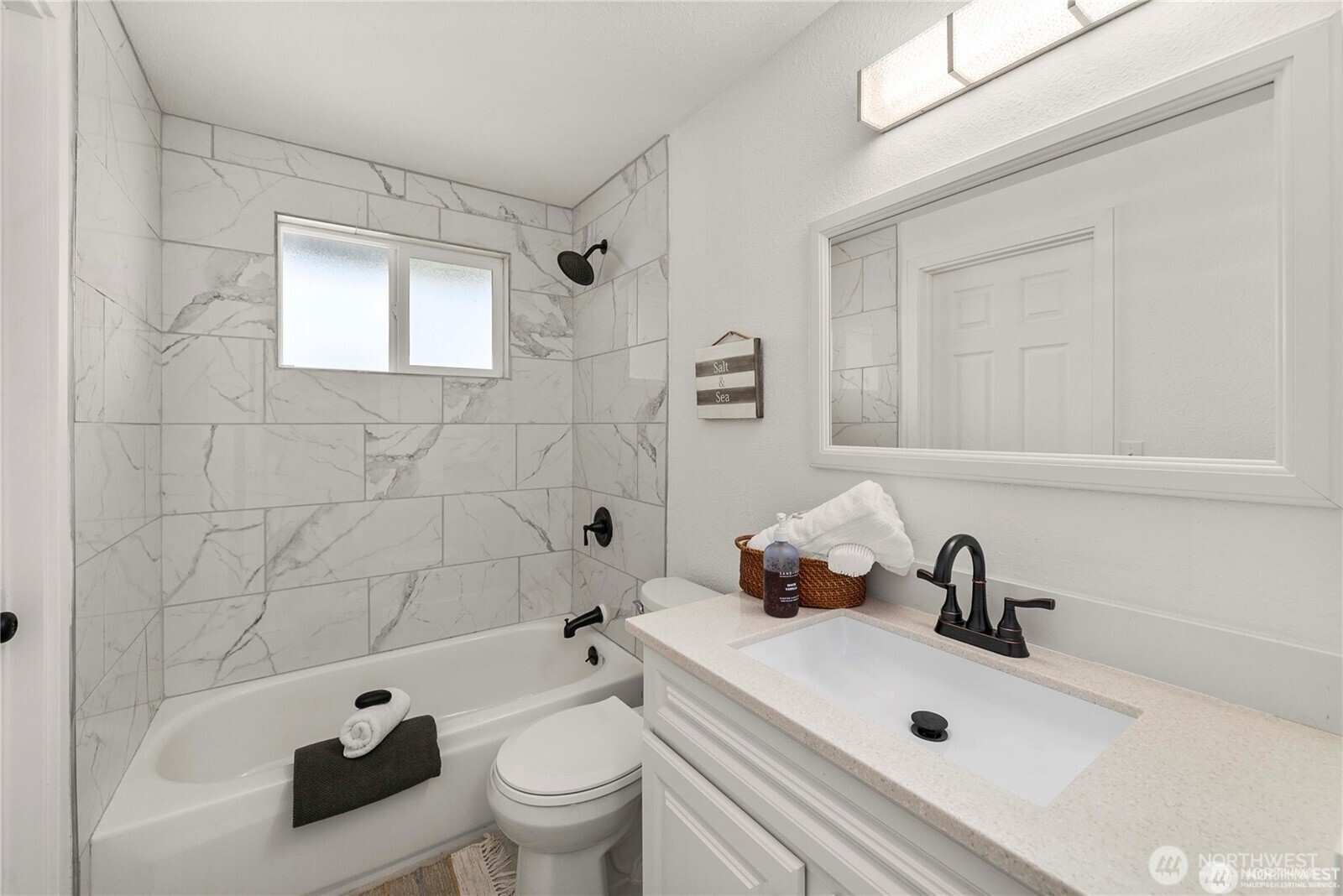 5033 37th Street Property Photo 13