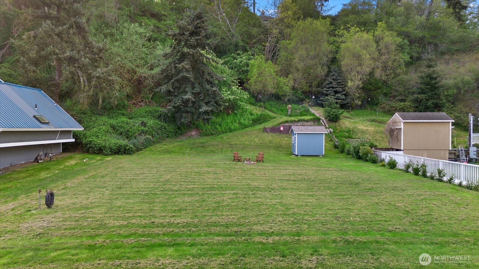 3697 Driftwood Drive Property Photo 10