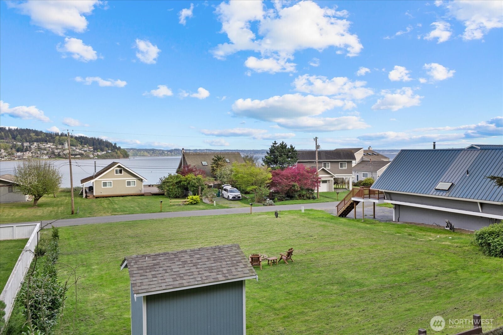 3697 Driftwood Drive Property Photo 12
