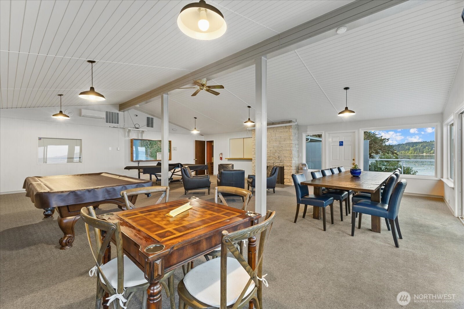 3697 Driftwood Drive Property Photo 16
