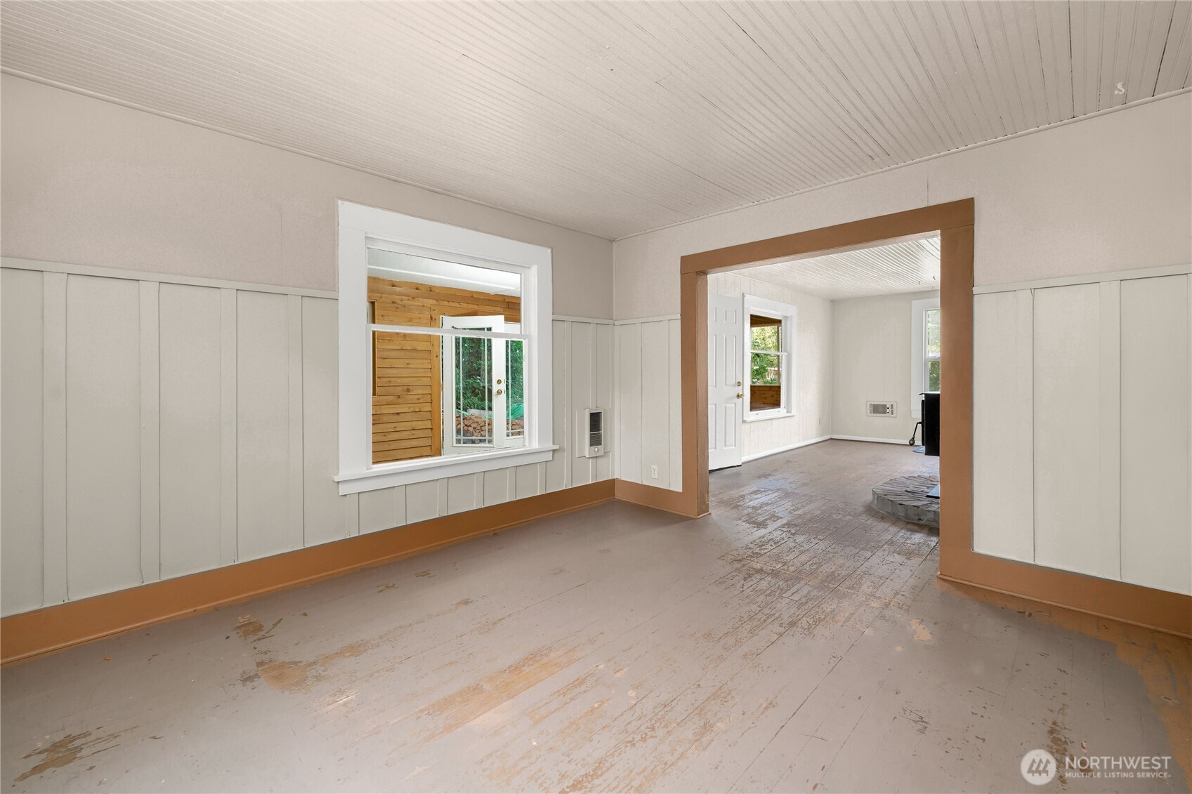 2570984 Property Photo 5