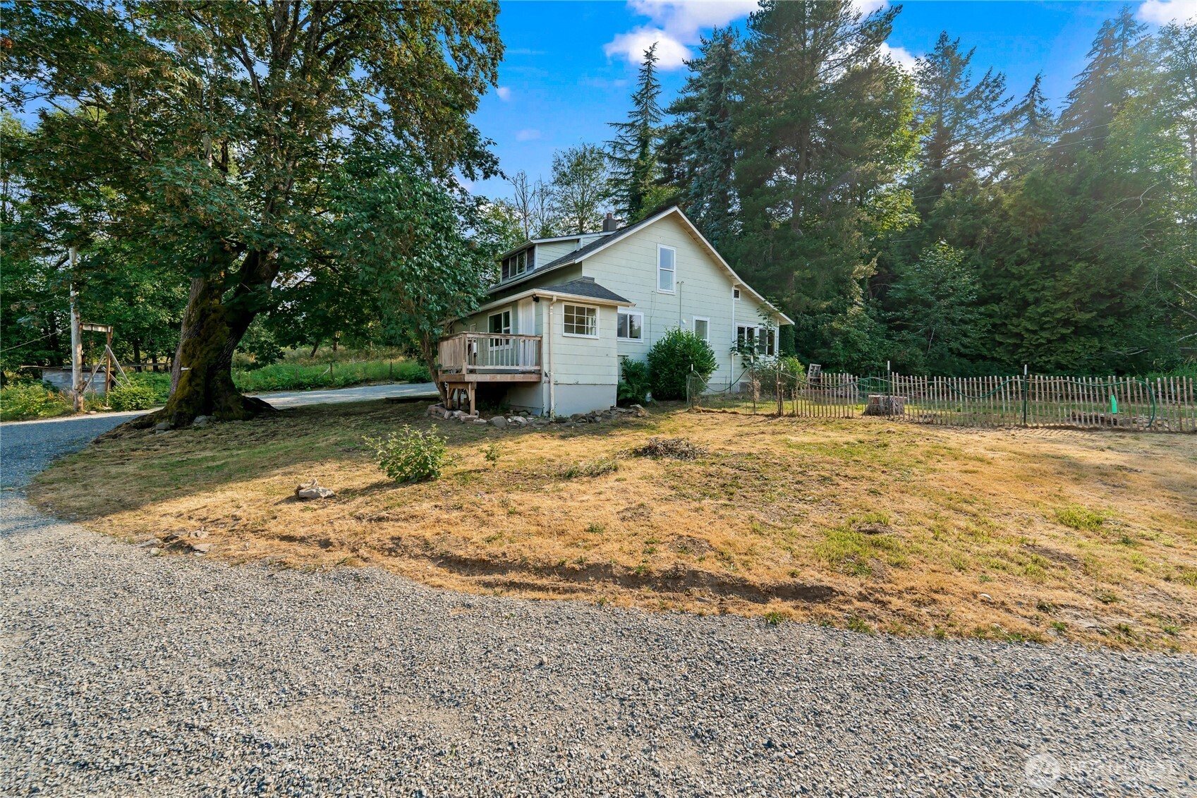 2570984 Property Photo 15
