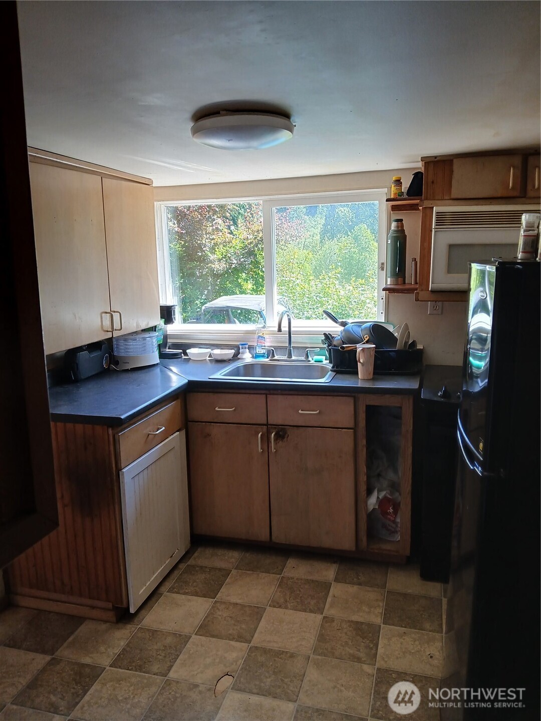 2570984 Property Photo 23