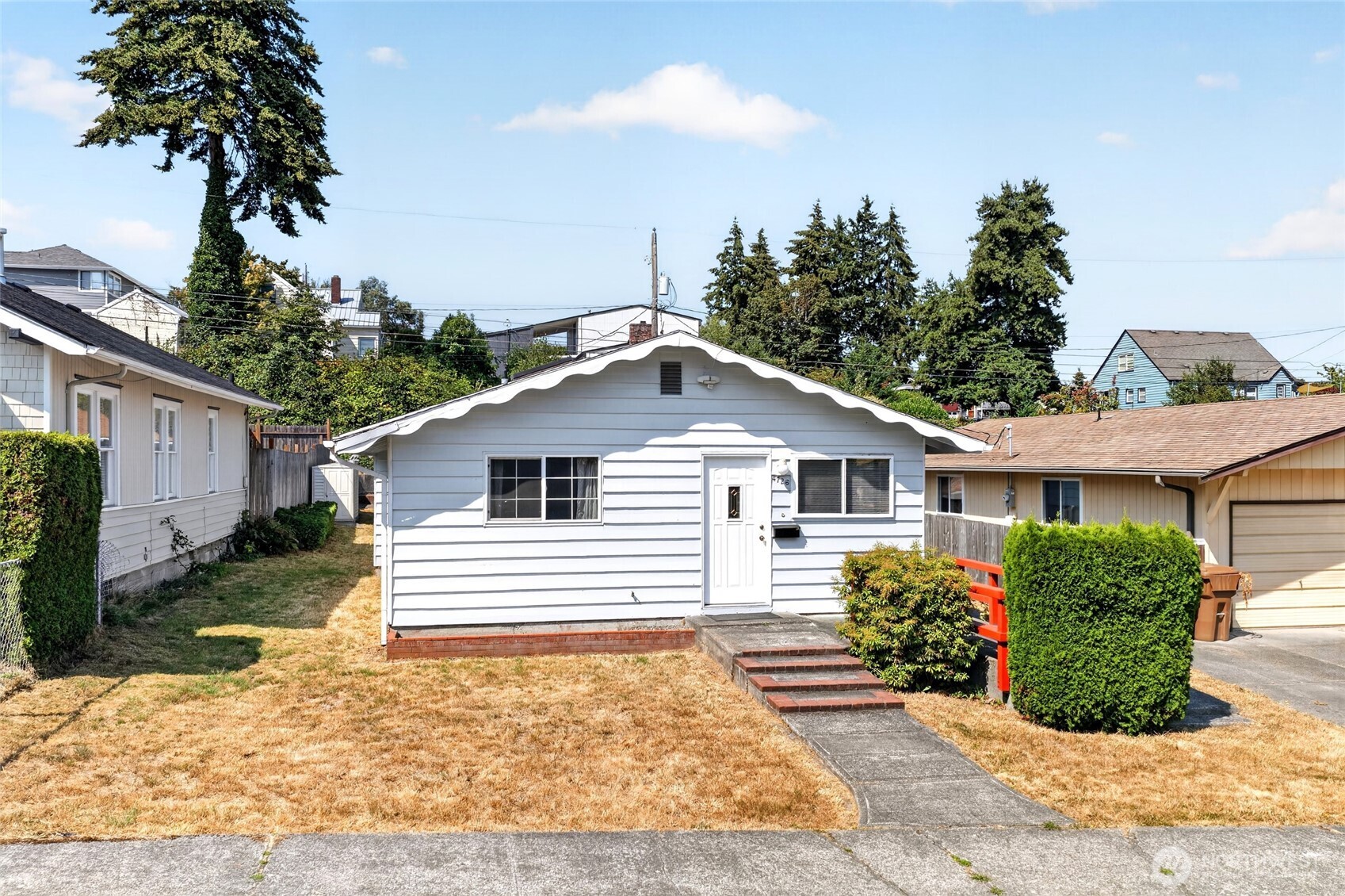 4726 N Ferdinand St Property Photo 1