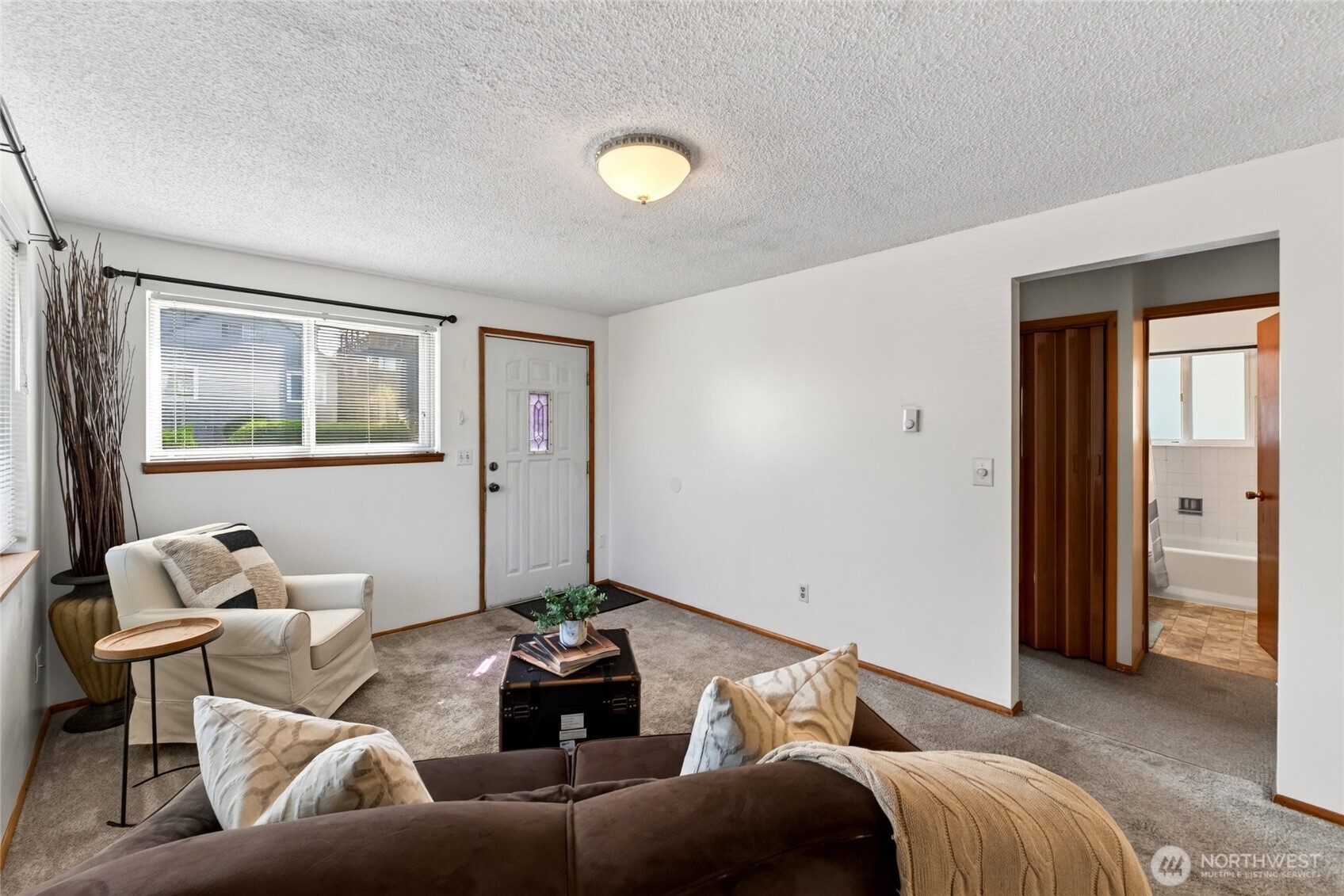 4726 N Ferdinand St Property Photo 11