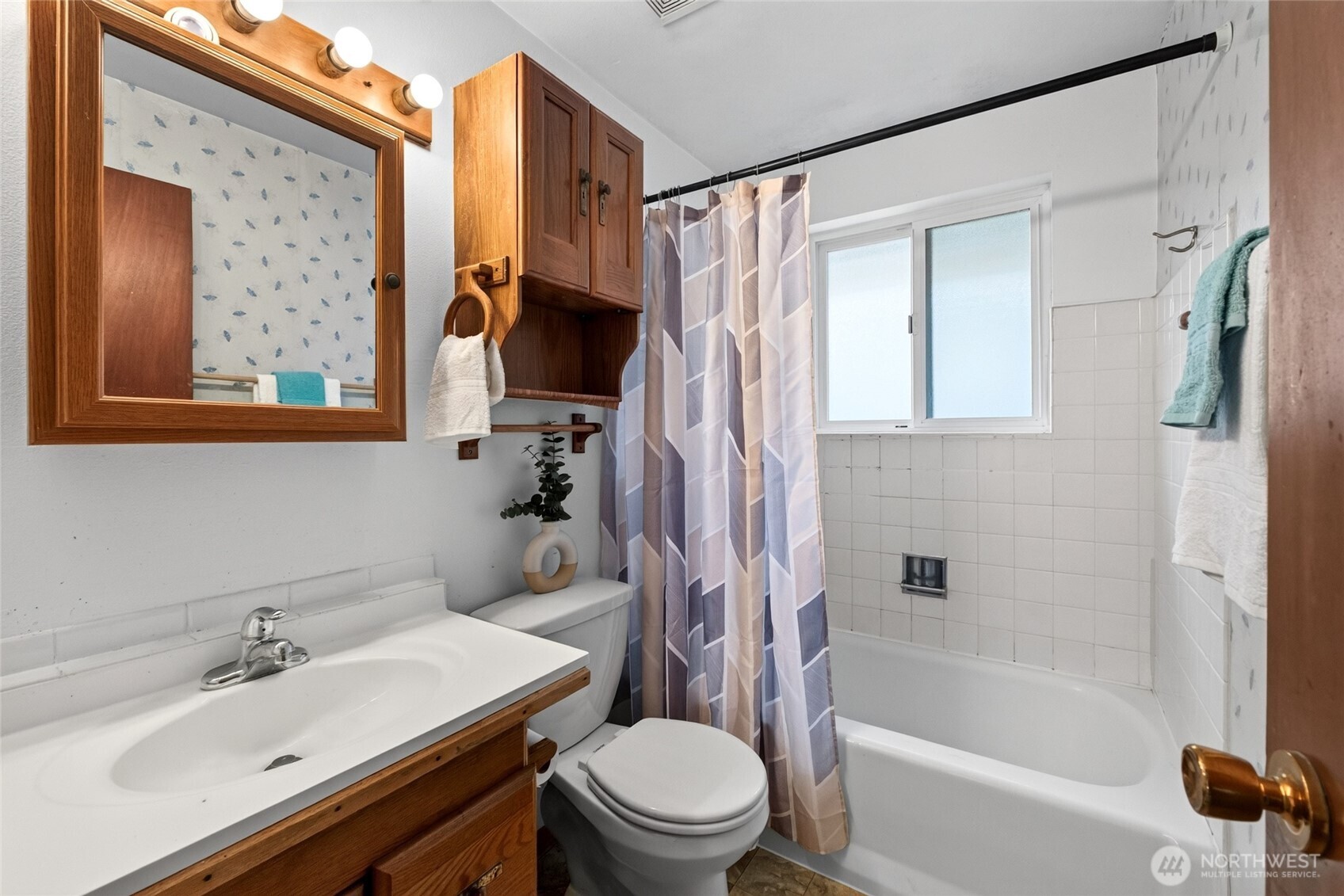 4726 N Ferdinand St Property Photo 26